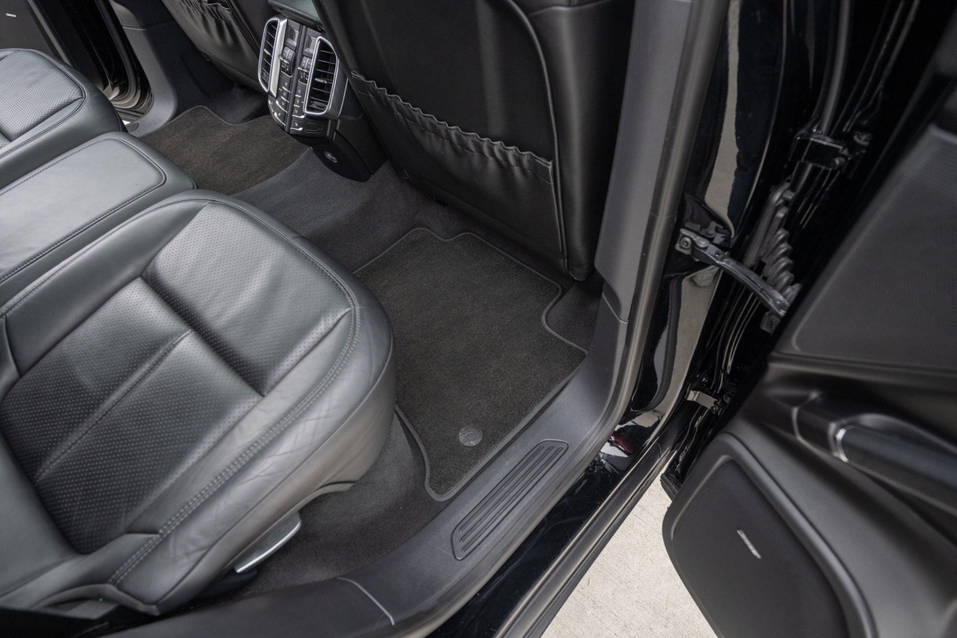 Modified 2013 Porsche Cayenne