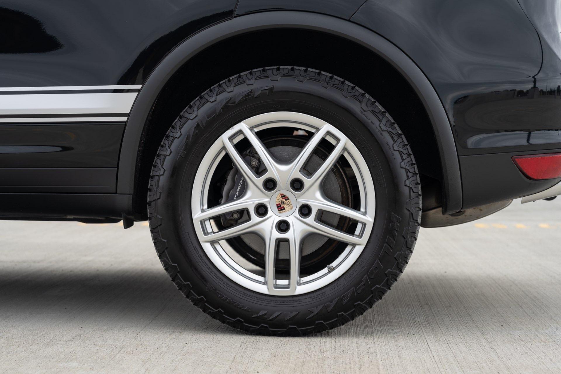 Modified 2013 Porsche Cayenne