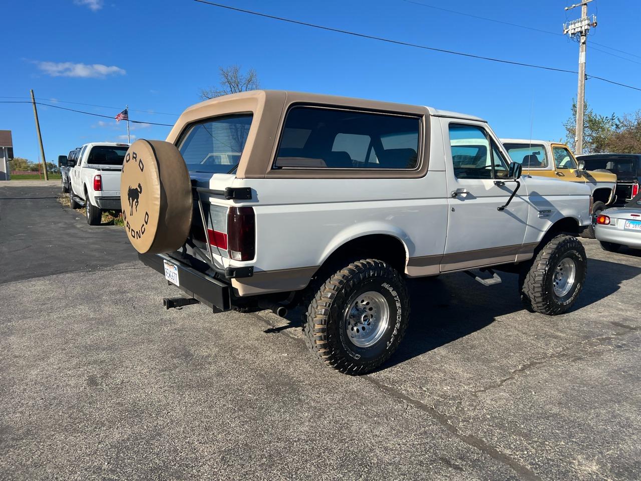 1988 Ford Bronco Eddie Bauer - 4