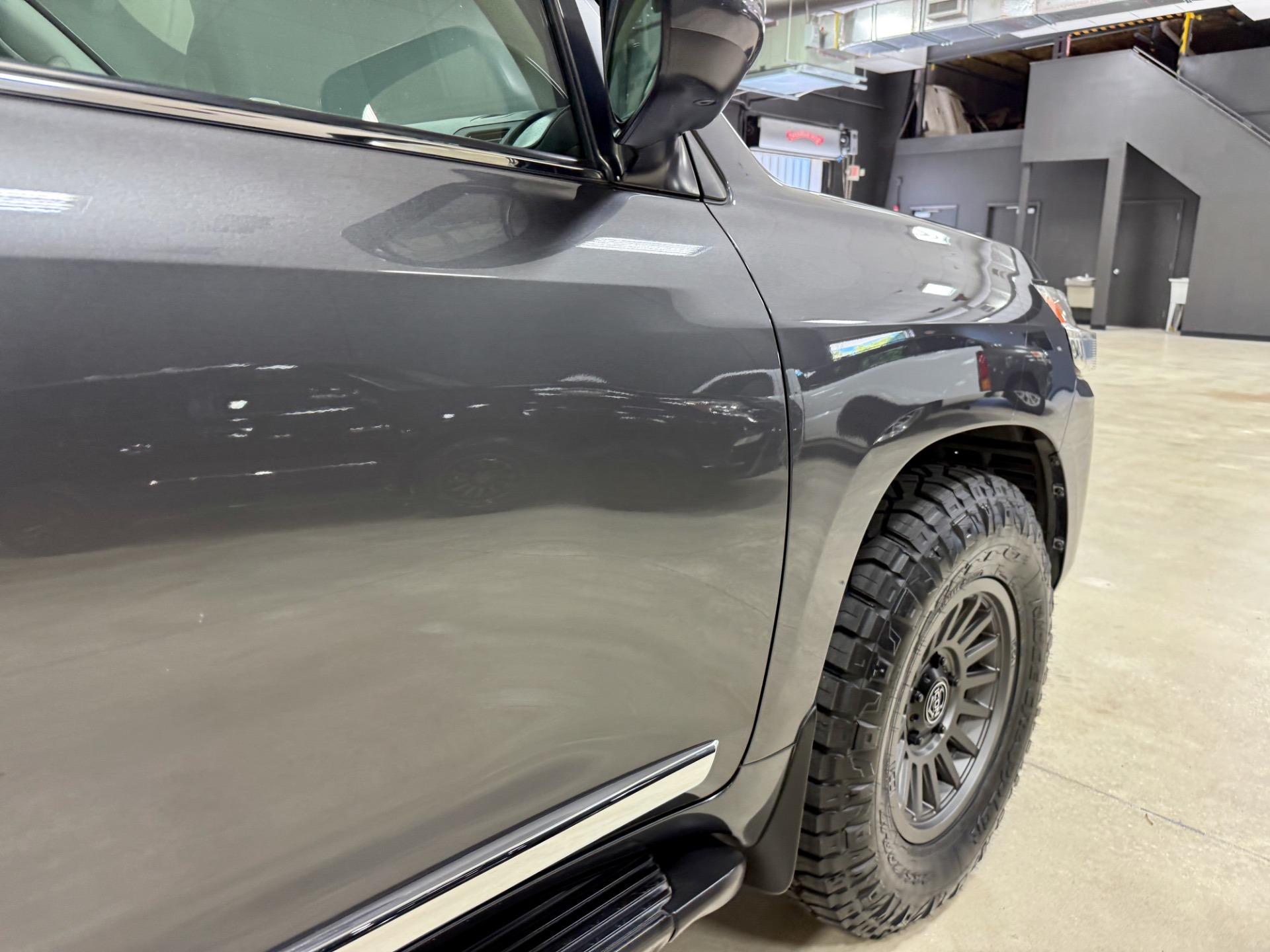 2016 Toyota Land Cruiser