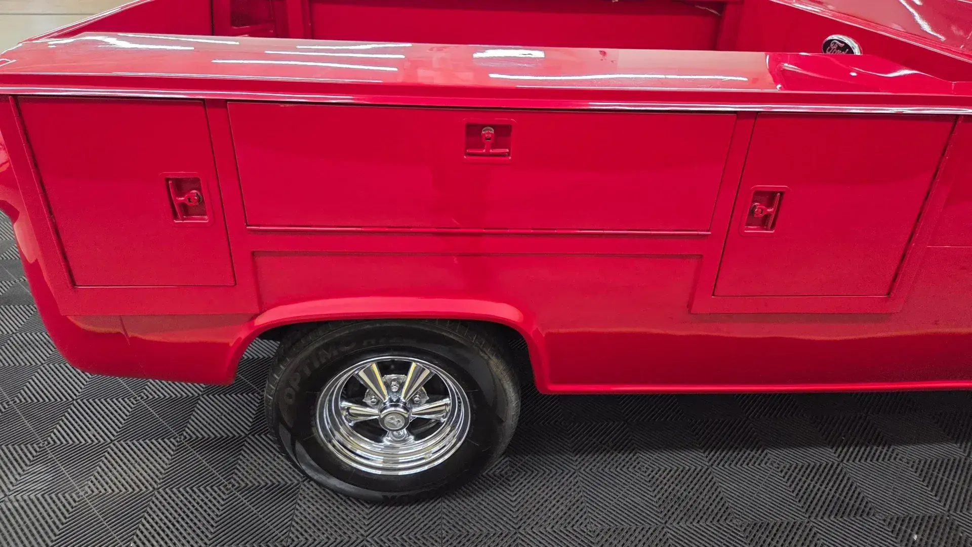 1965 Ford E100 Econoline