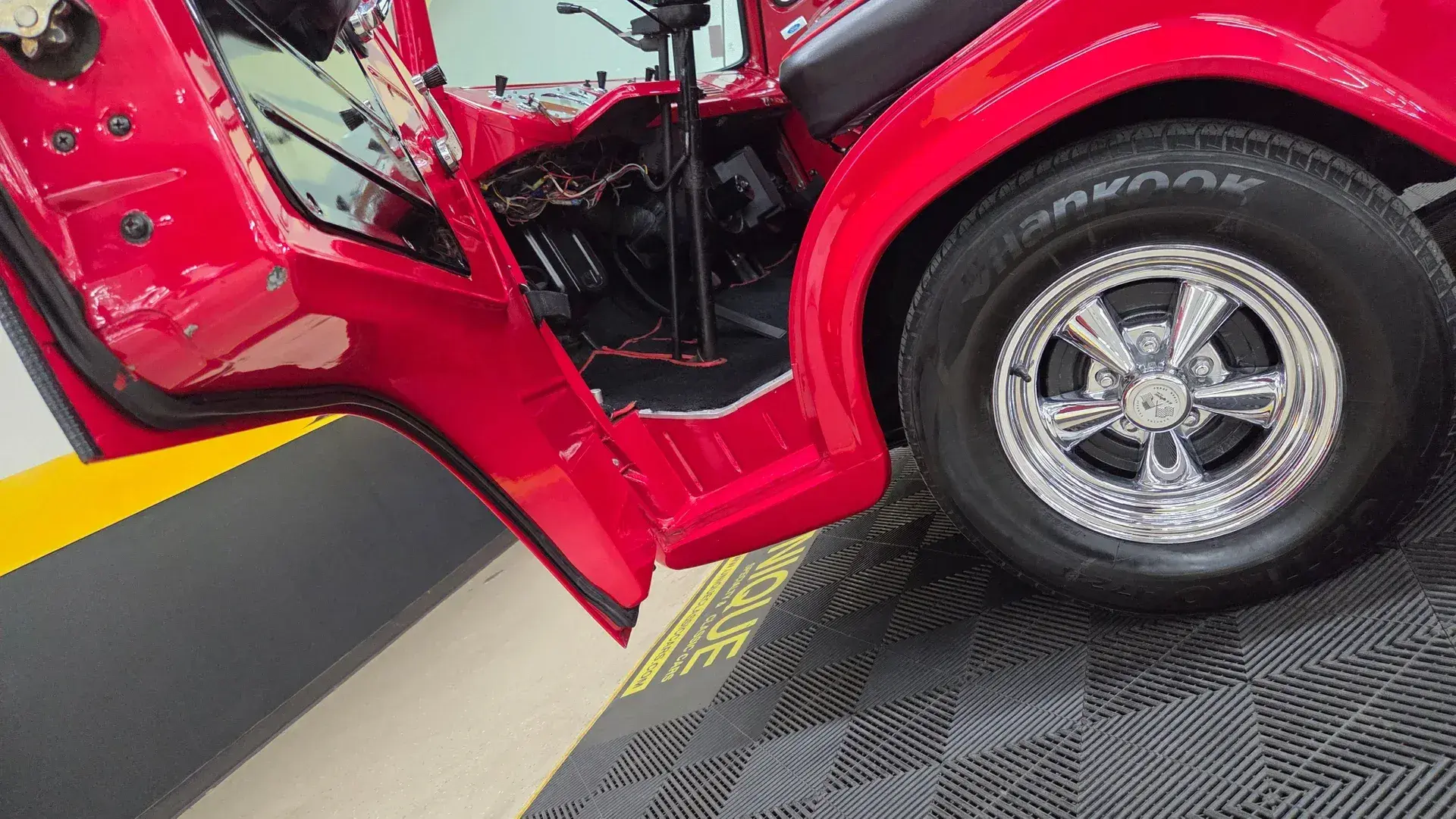 1965 Ford E100 Econoline