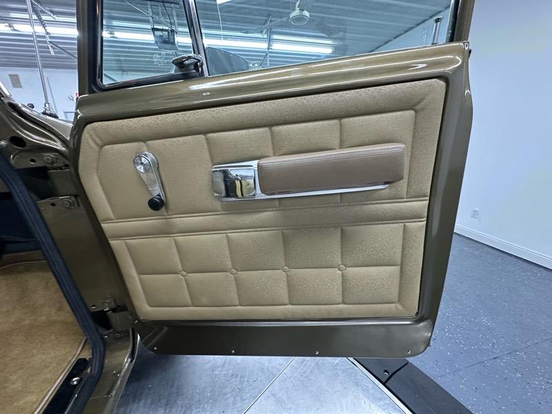 1973 International Harvester 1210 Camper Special