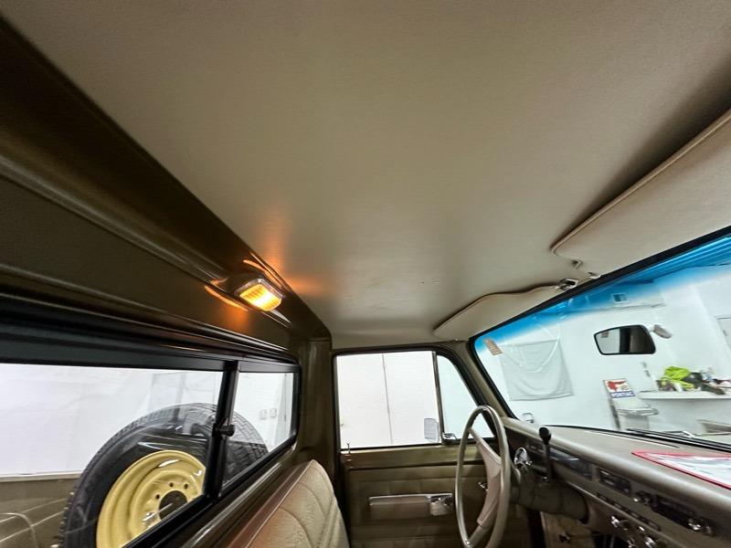 1973 International Harvester 1210 Camper Special