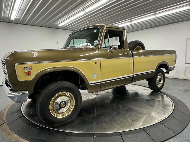 1973 International Harvester 1210 Camper Special - 2