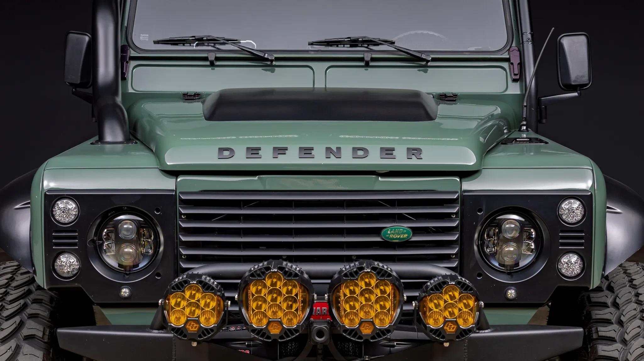 1987 Land Rover Defender