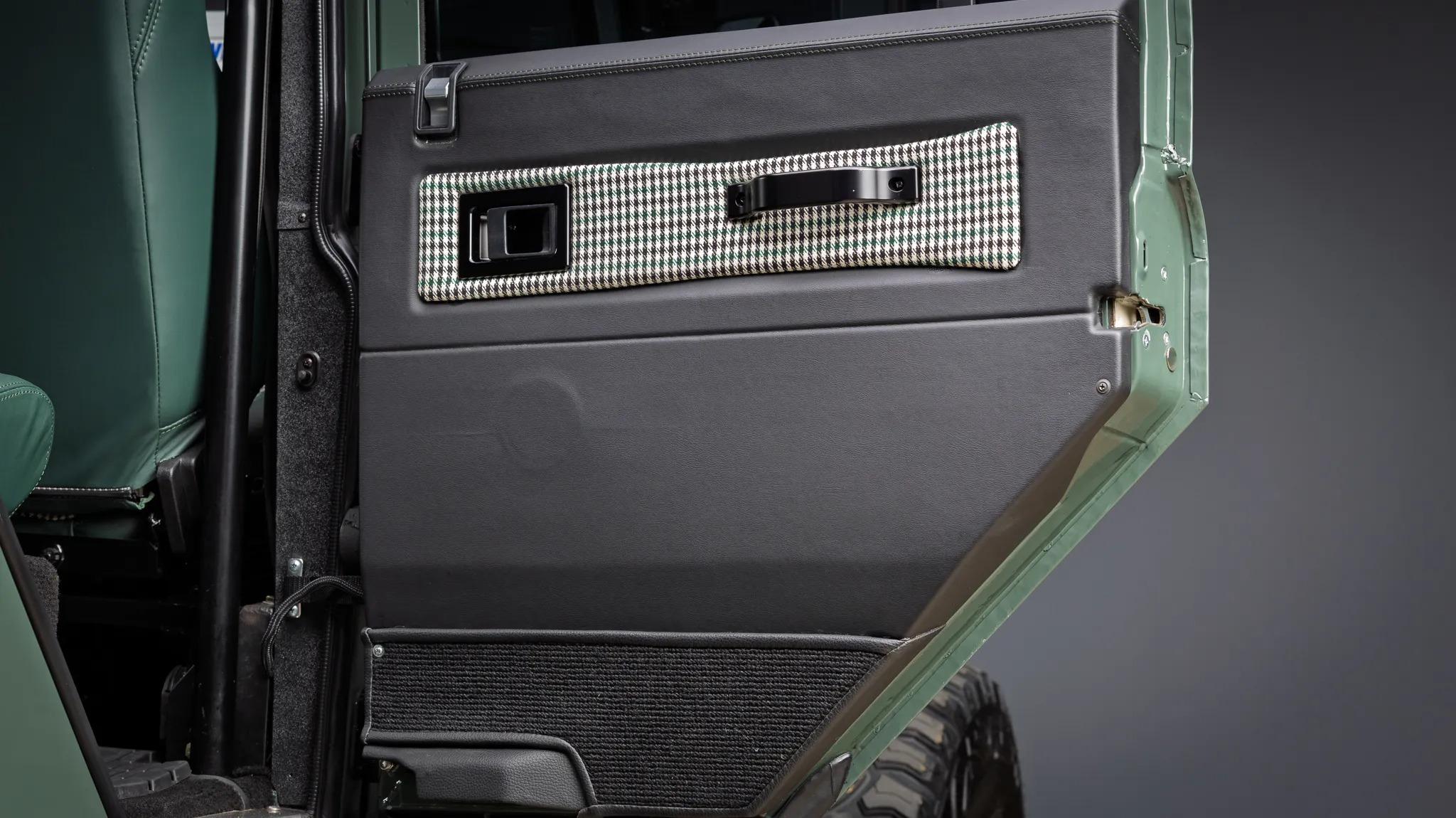 1987 Land Rover Defender