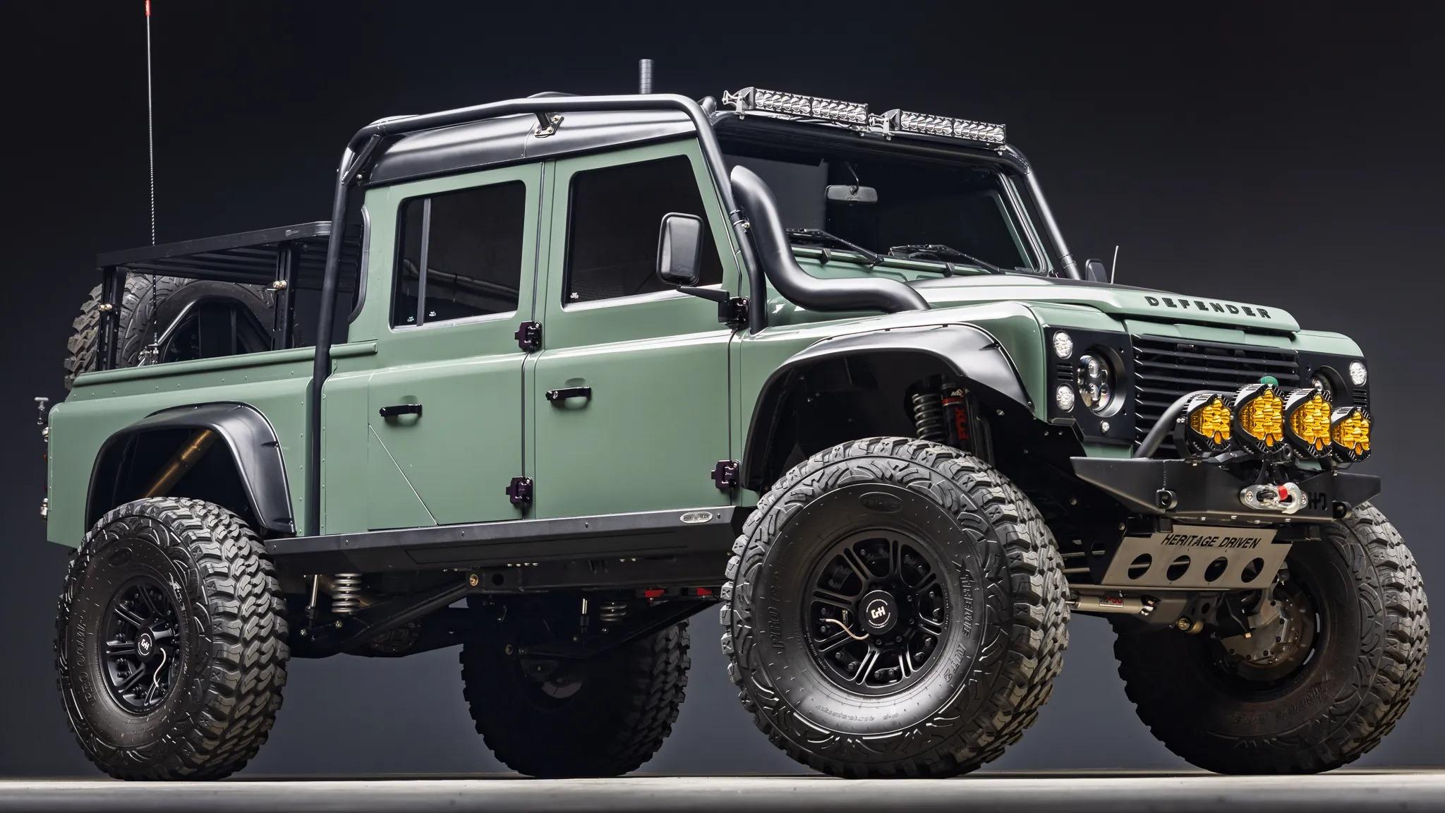  Land Rover Defender