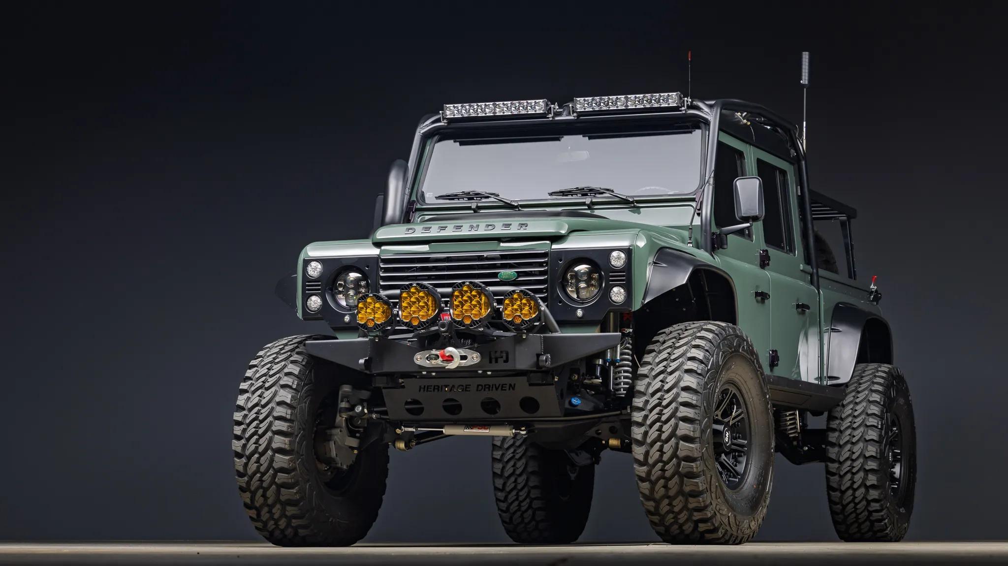1987 Land Rover Defender - 4