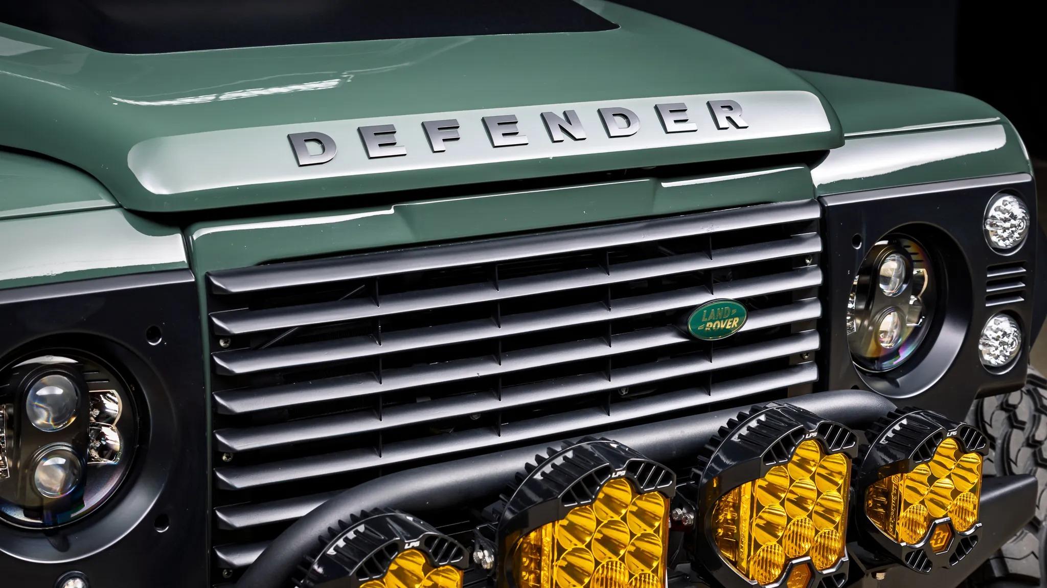 1987 Land Rover Defender