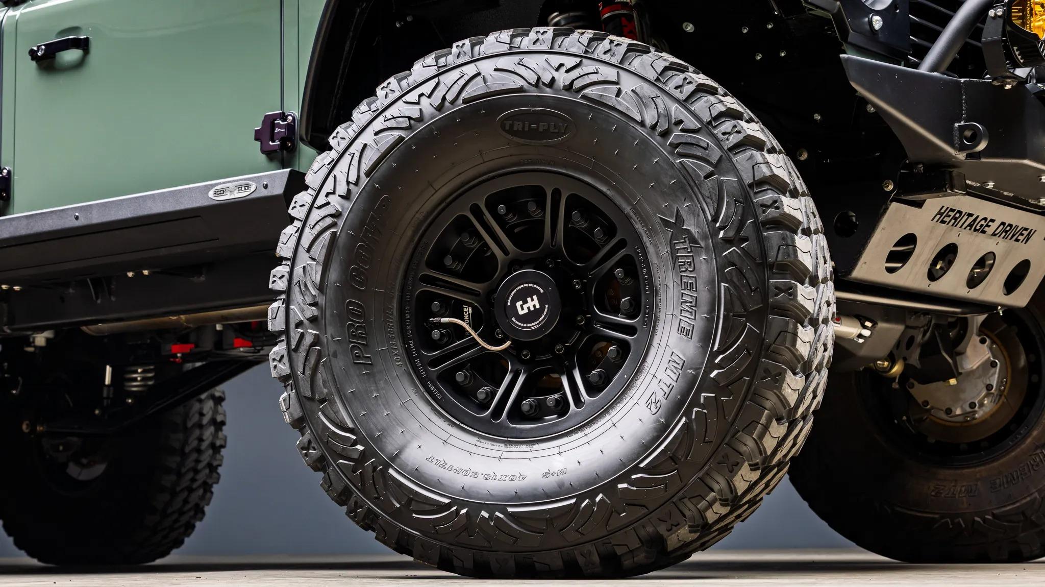 1987 Land Rover Defender