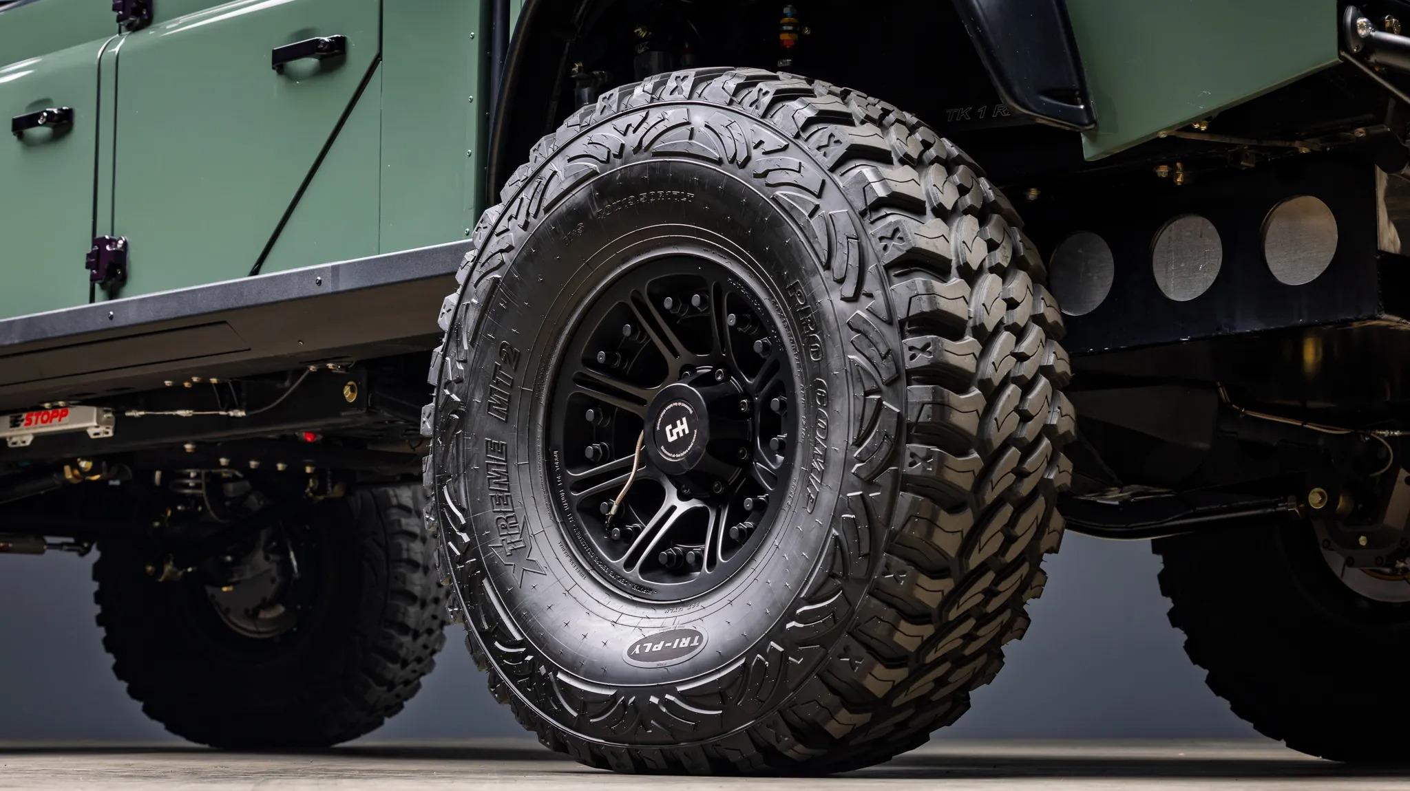 1987 Land Rover Defender