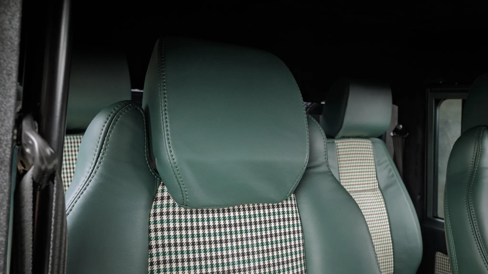 1987 Land Rover Defender