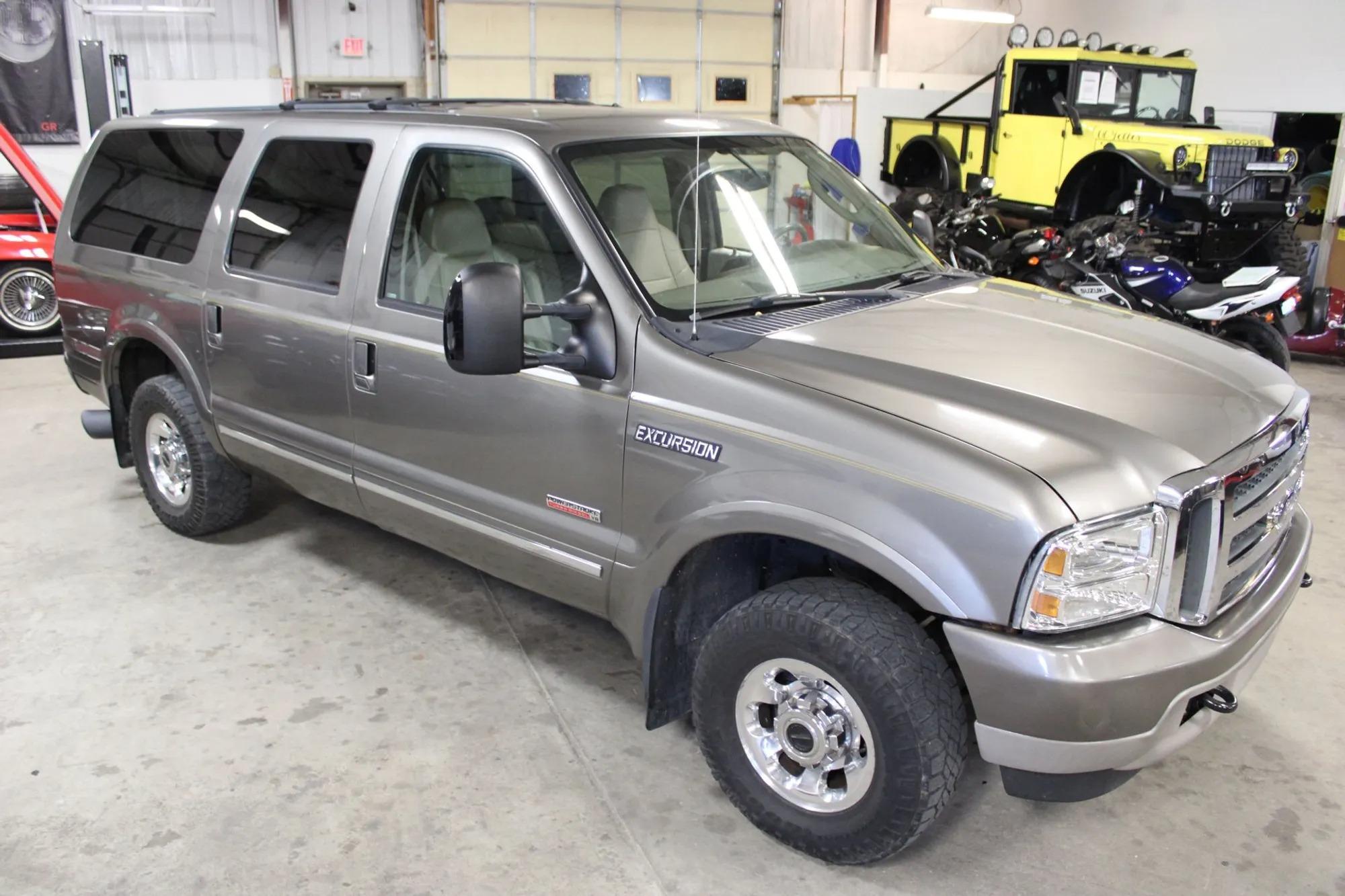 2004 Ford Excursion Limited