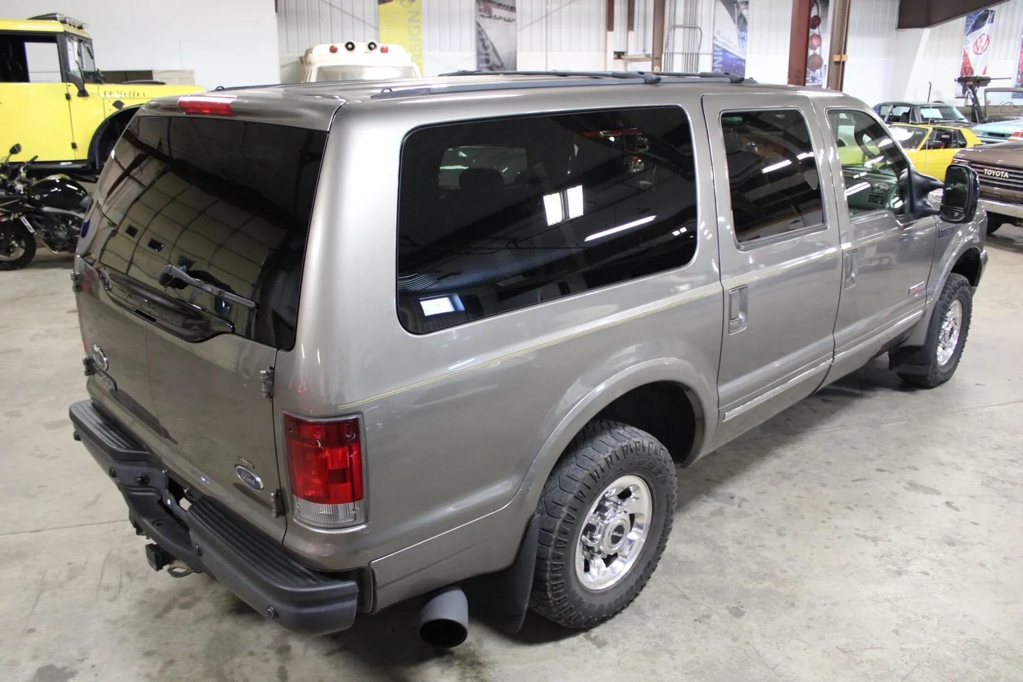 2004 Ford Excursion Limited