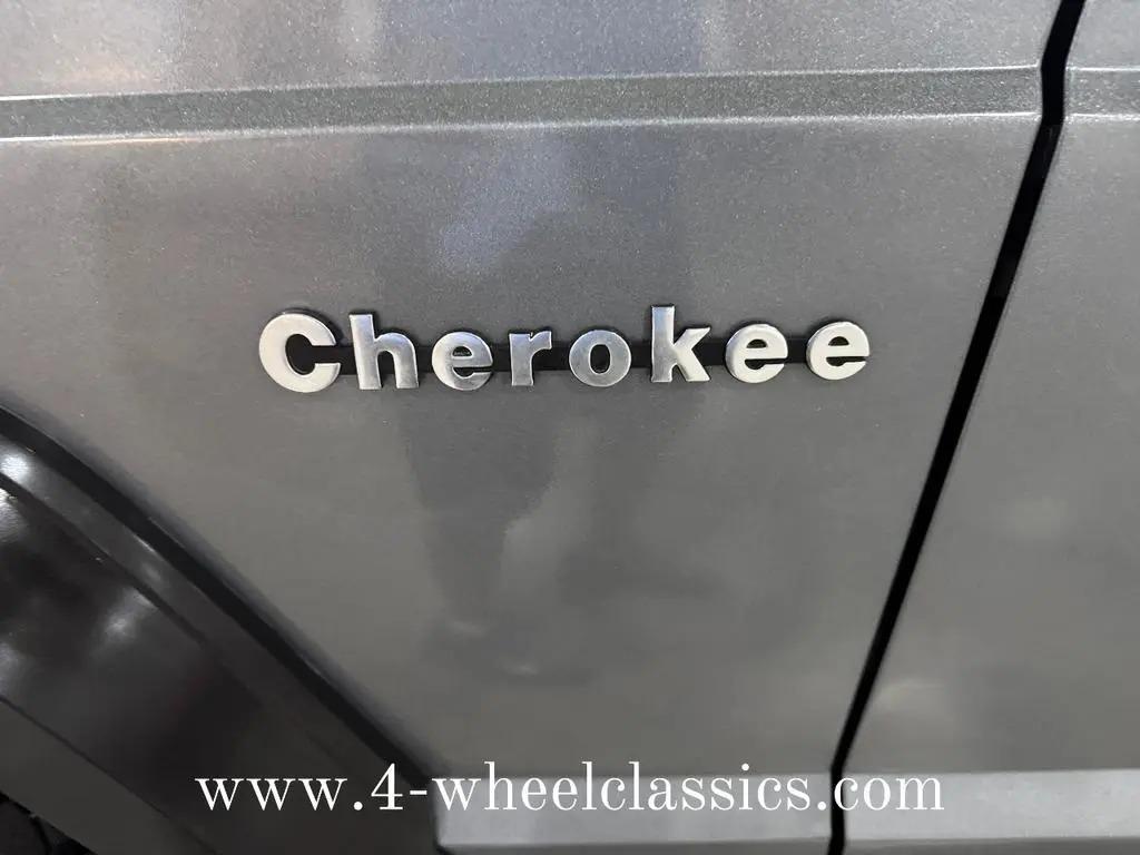 1992 Jeep Cherokee Sport