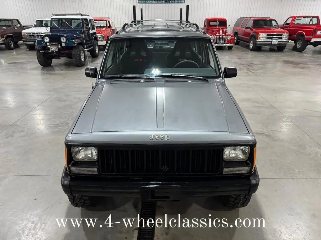 1992 Jeep Cherokee Sport