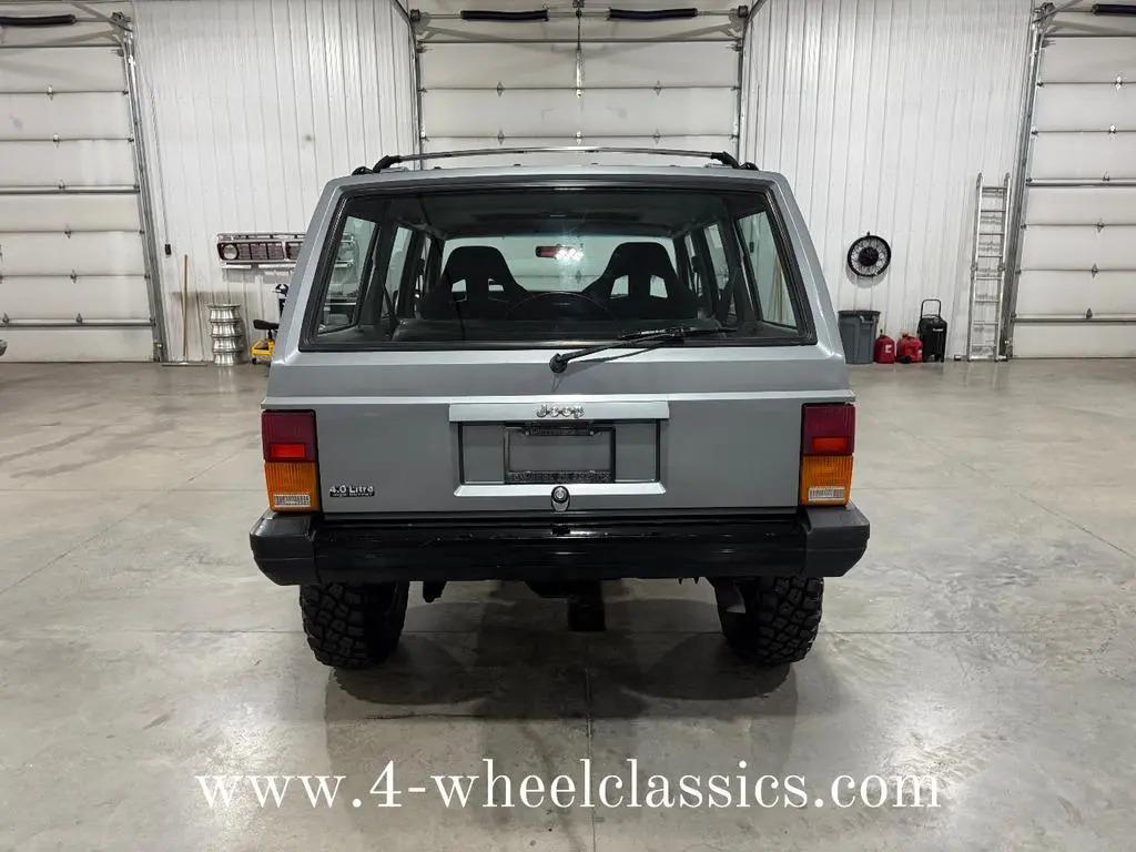 1992 Jeep Cherokee Sport - 4
