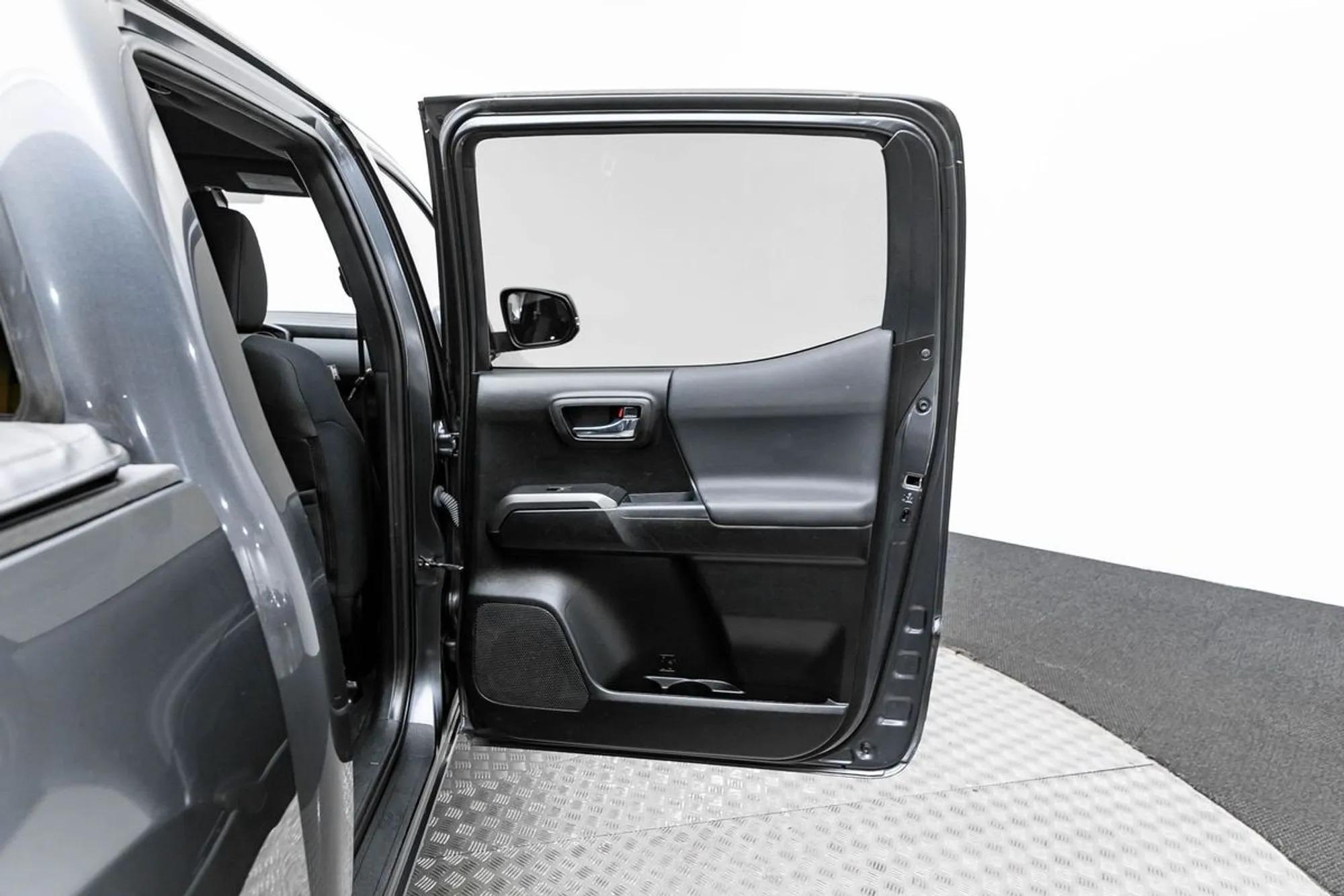 2021 Toyota Tacoma TRD Sport