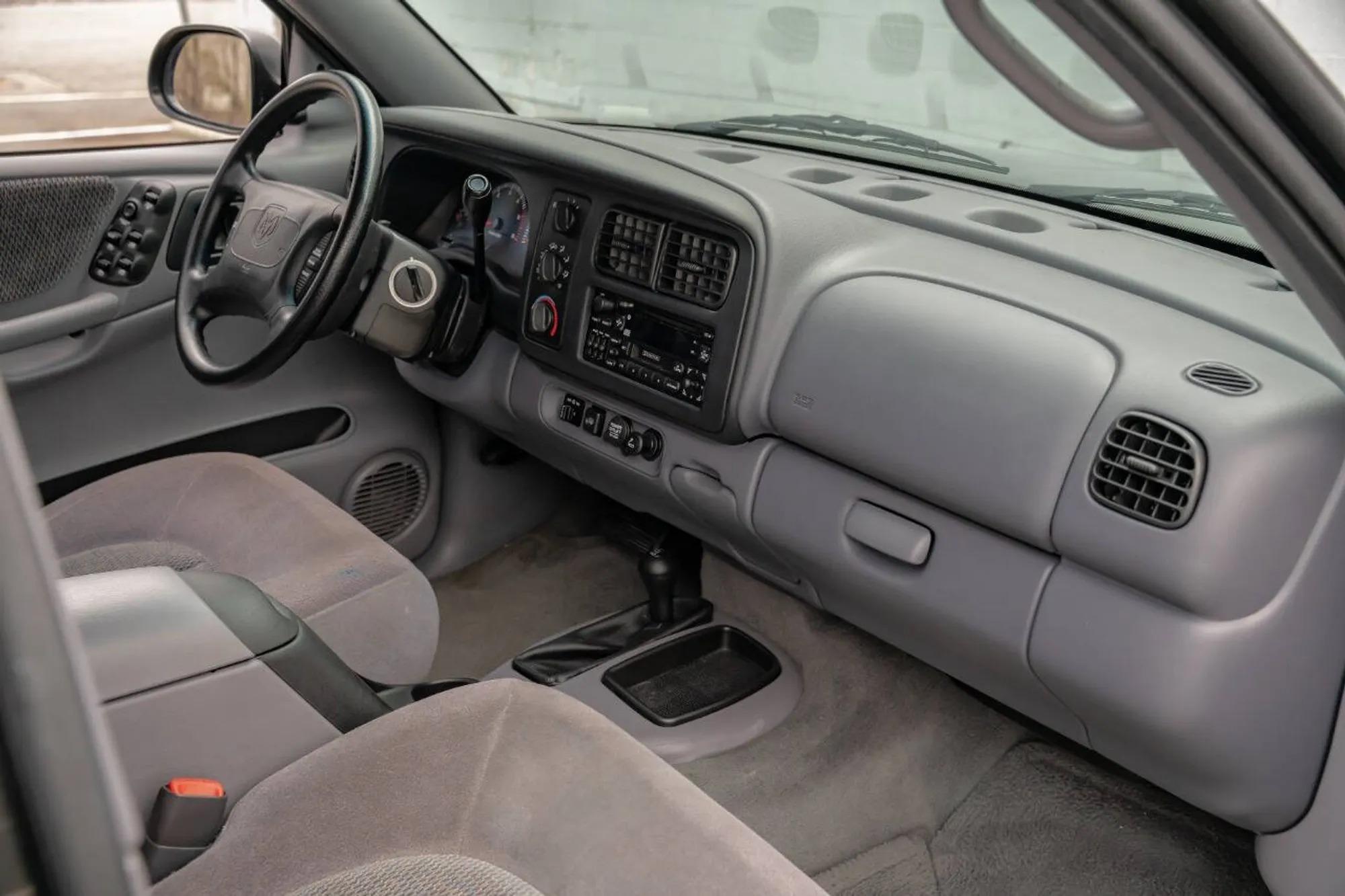 1998 Dodge Durango SLT