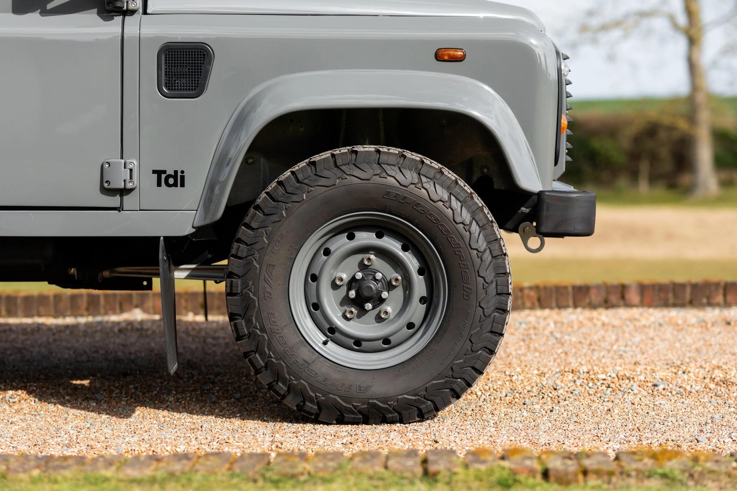 1997 Land Rover Defender 90