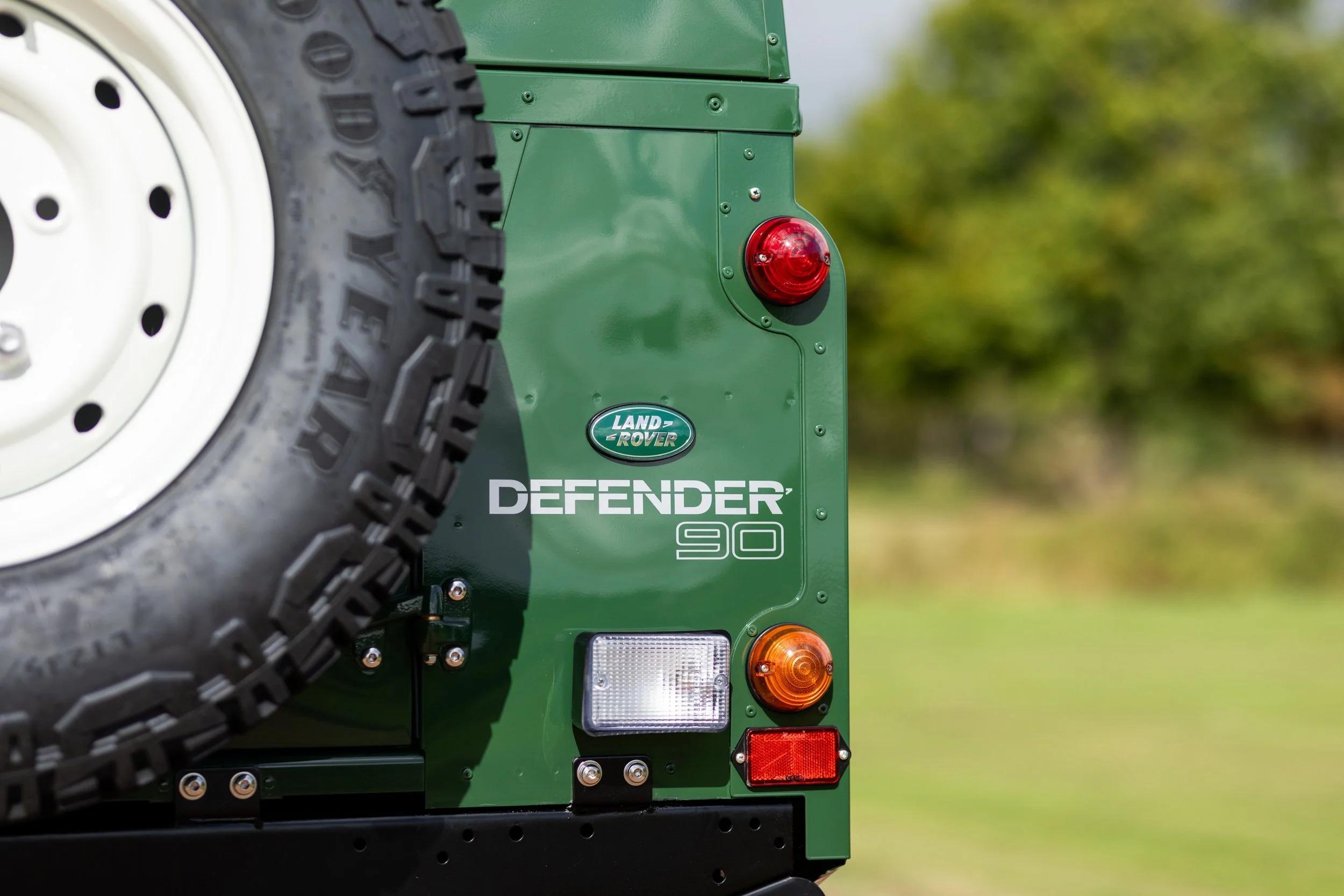 1995 Land Rover Defender 90