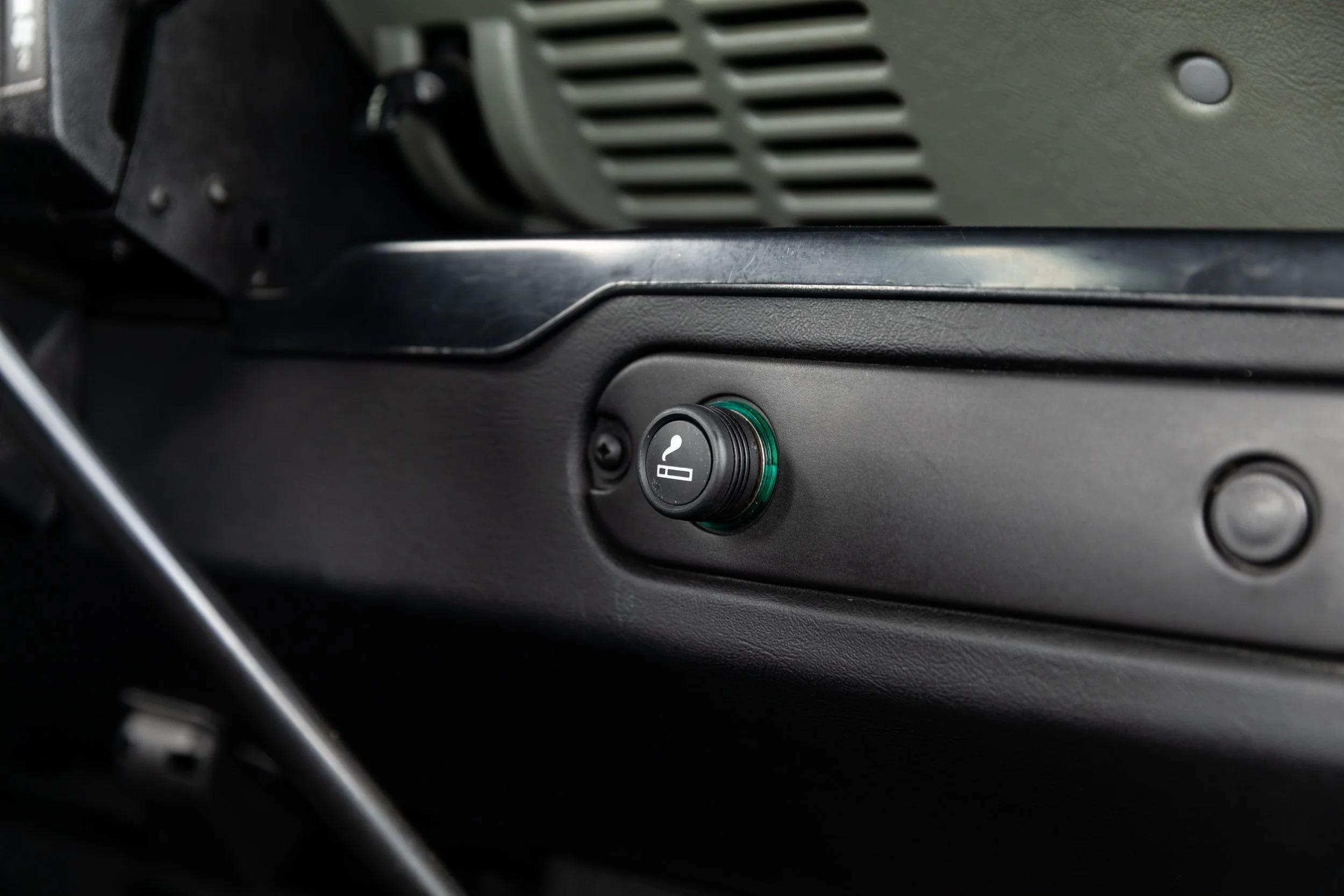 1995 Land Rover Defender 90