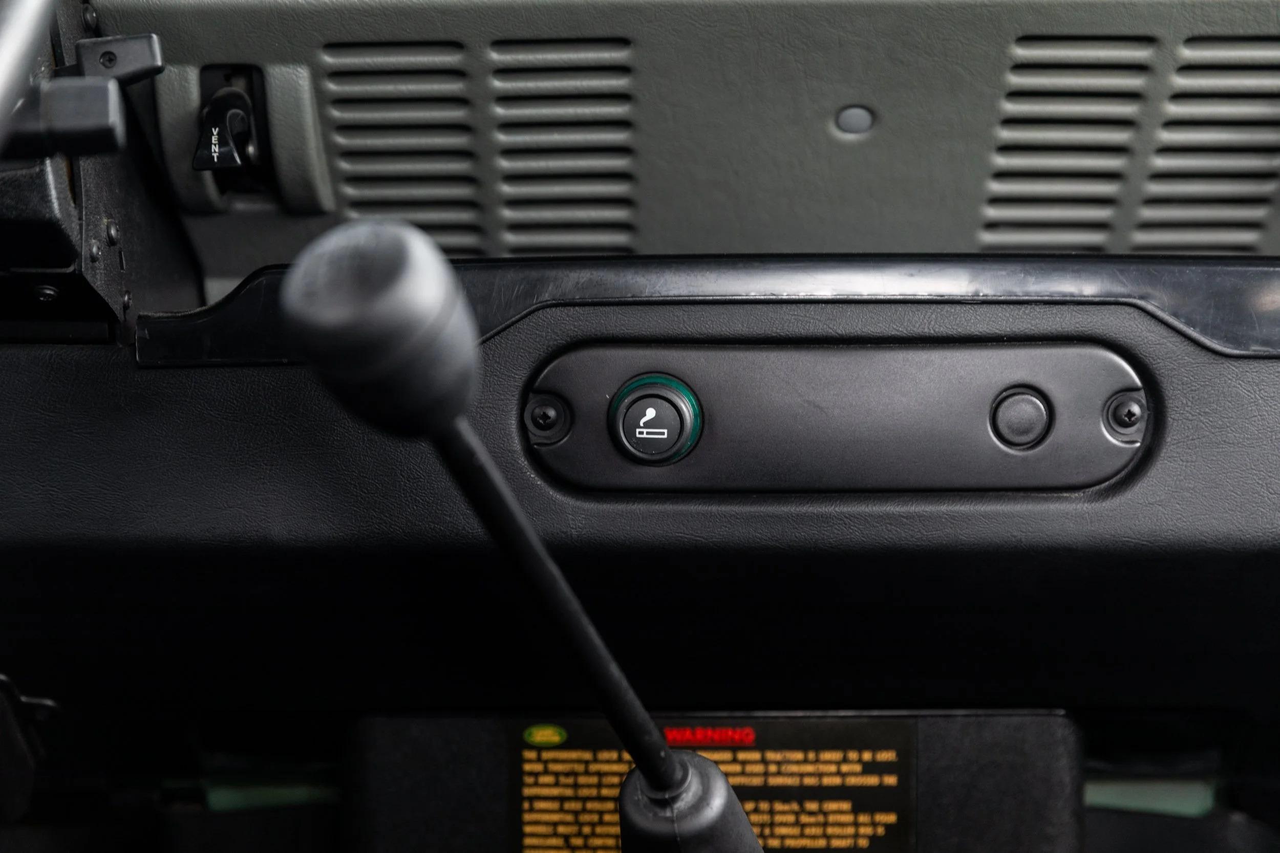 1995 Land Rover Defender 90