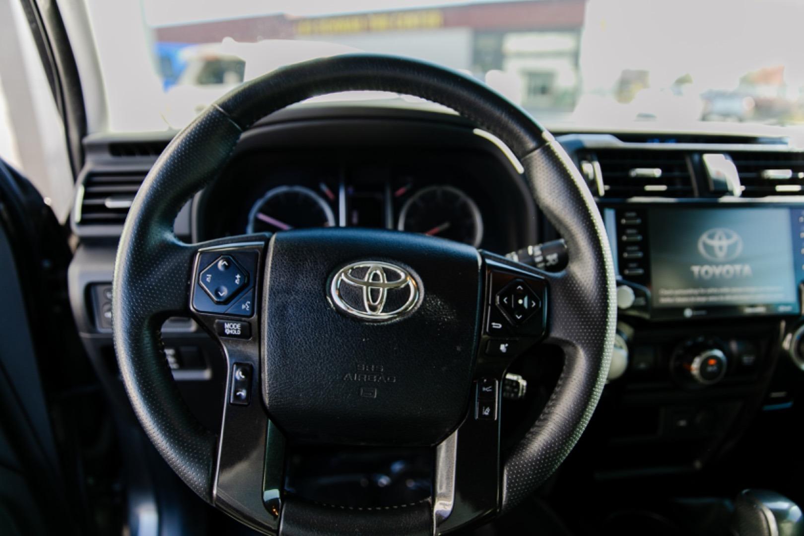 2020 Toyota 4Runner Venture