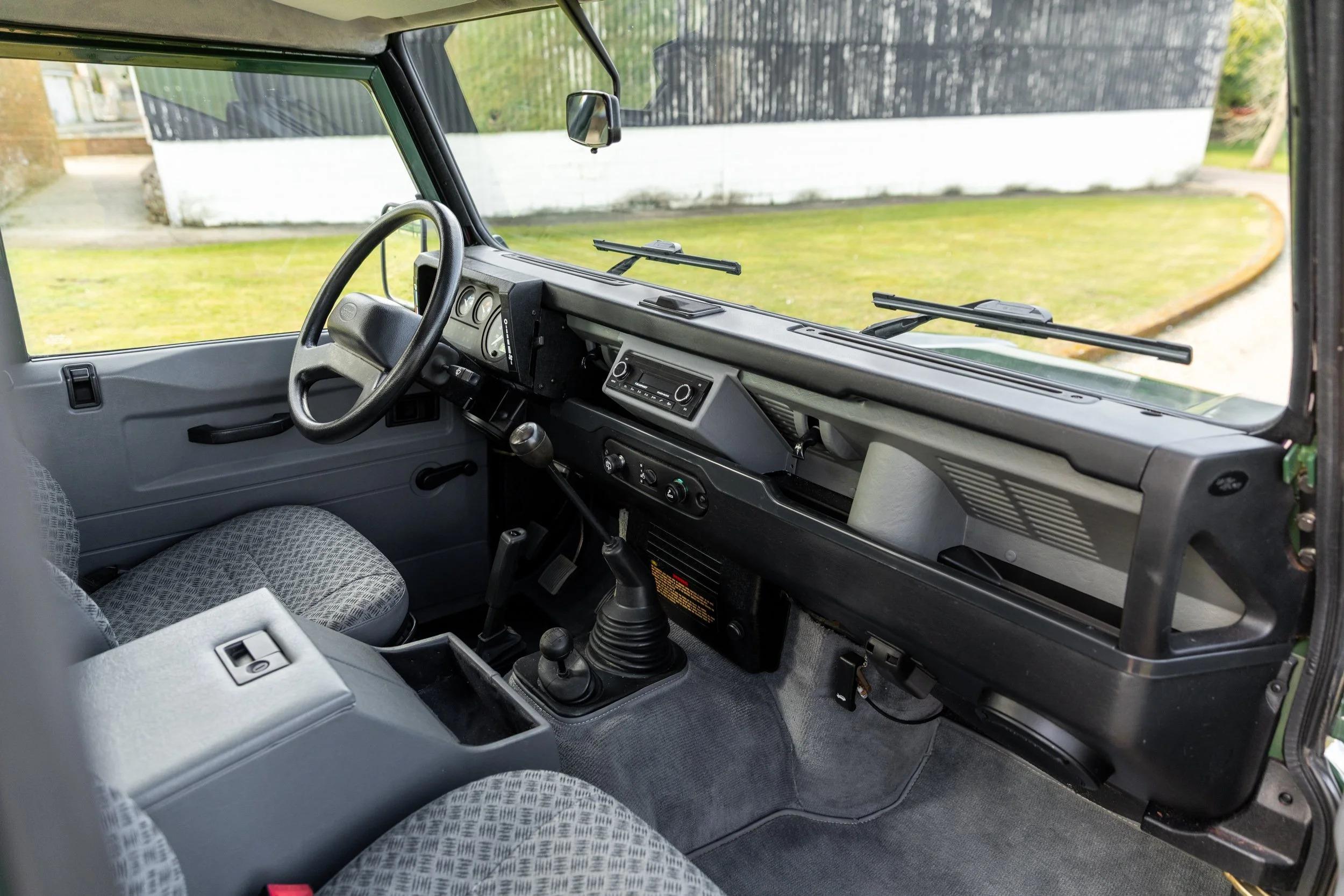 Td5-Powered 2000 Land Rover Defender 110
