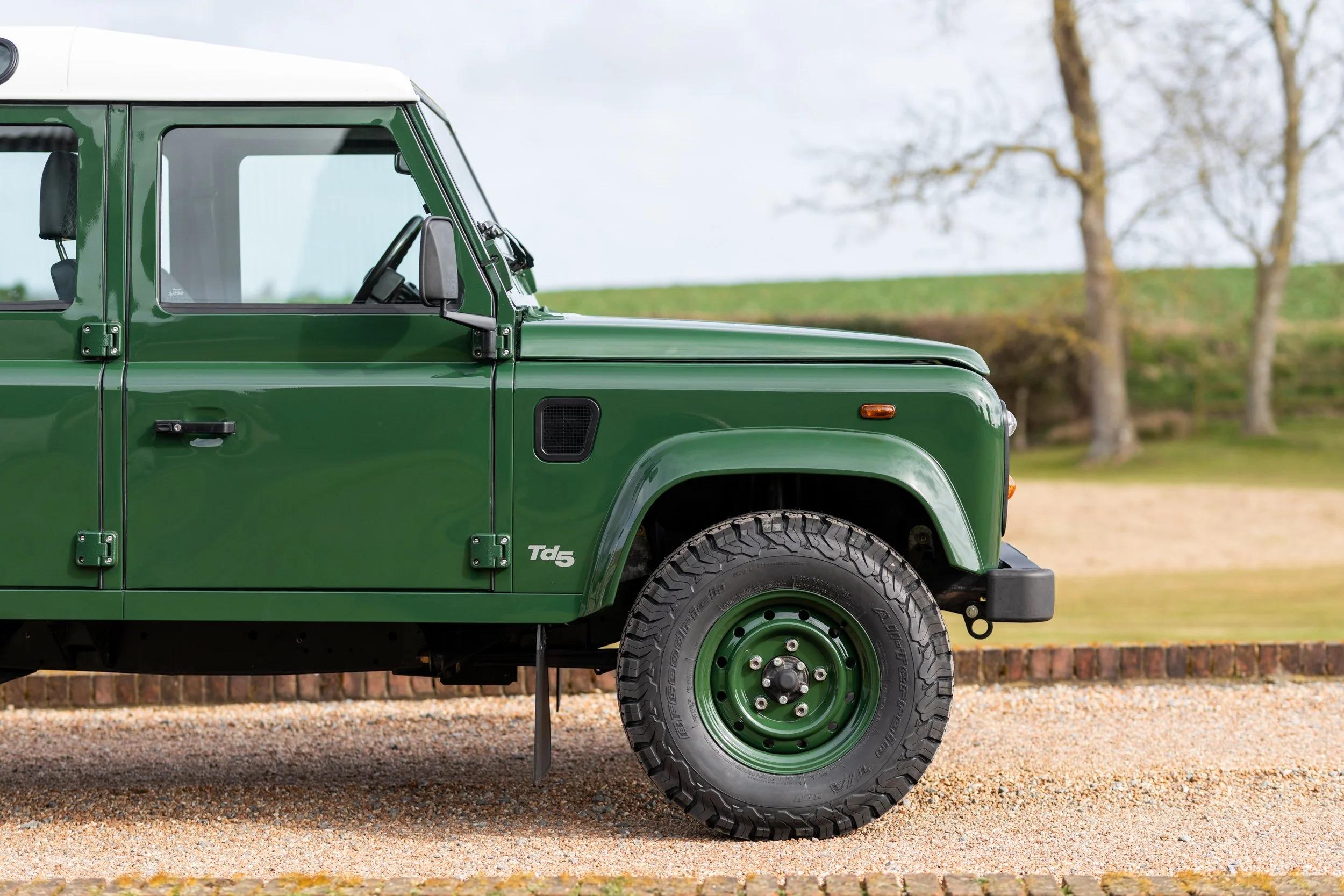 Td5-Powered 2000 Land Rover Defender 110