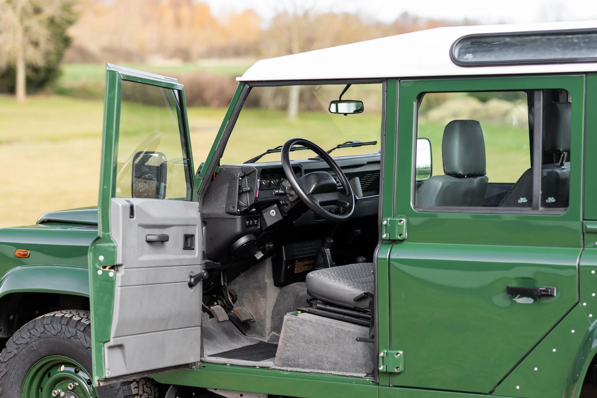 Td5-Powered 2000 Land Rover Defender 110