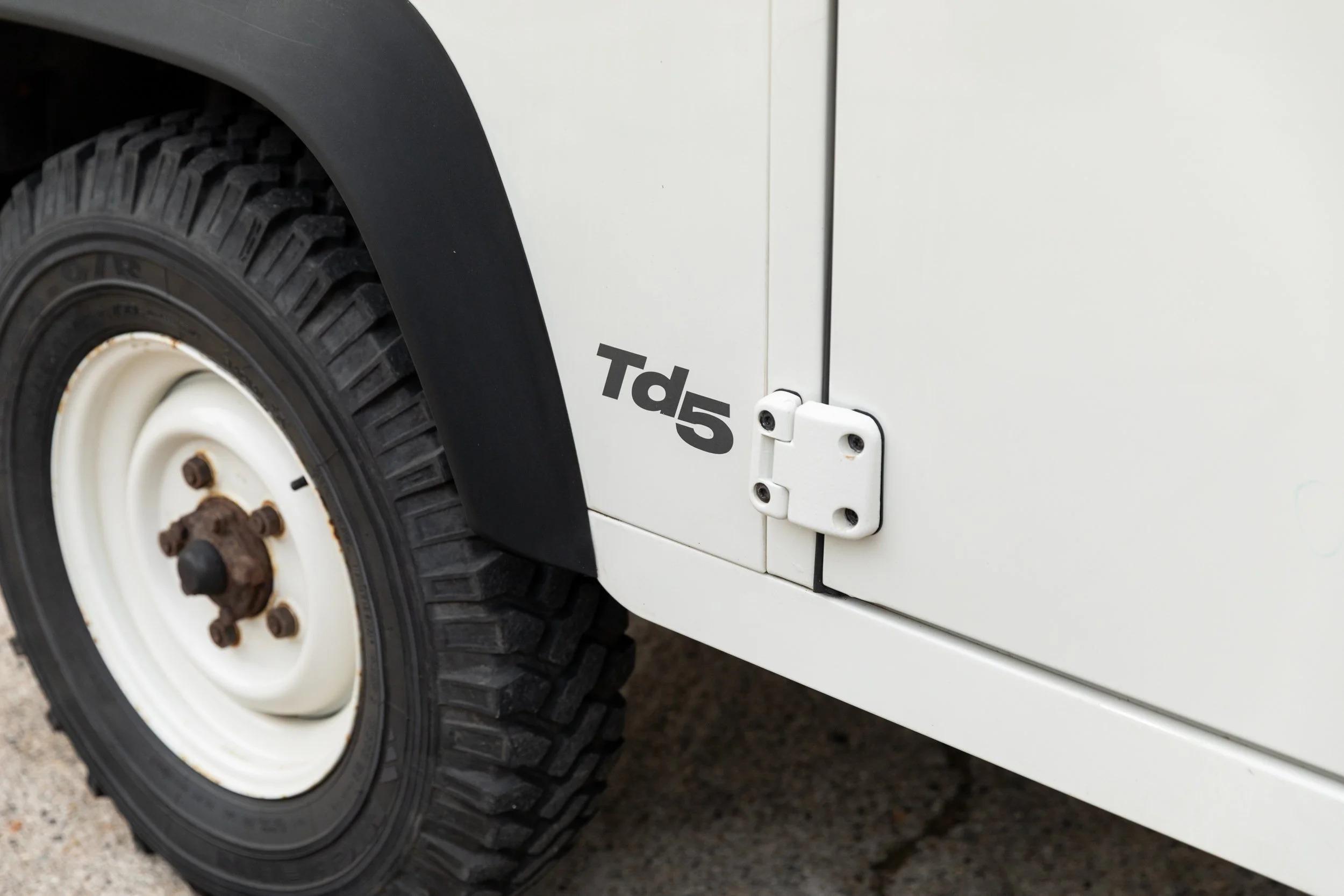 Td5-Powered 2000 Land Rover Defender 110