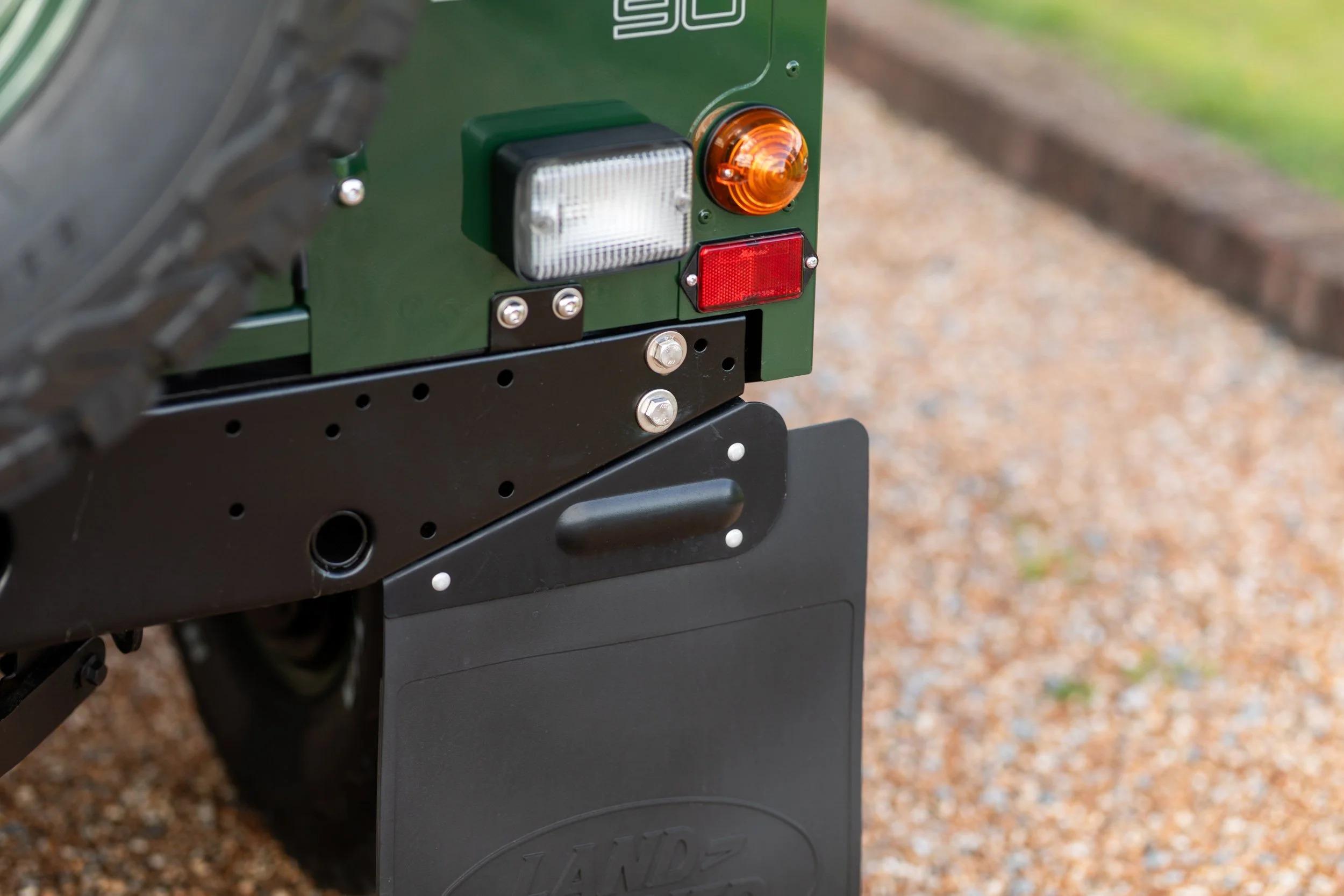 2000 Land Rover Defender 90