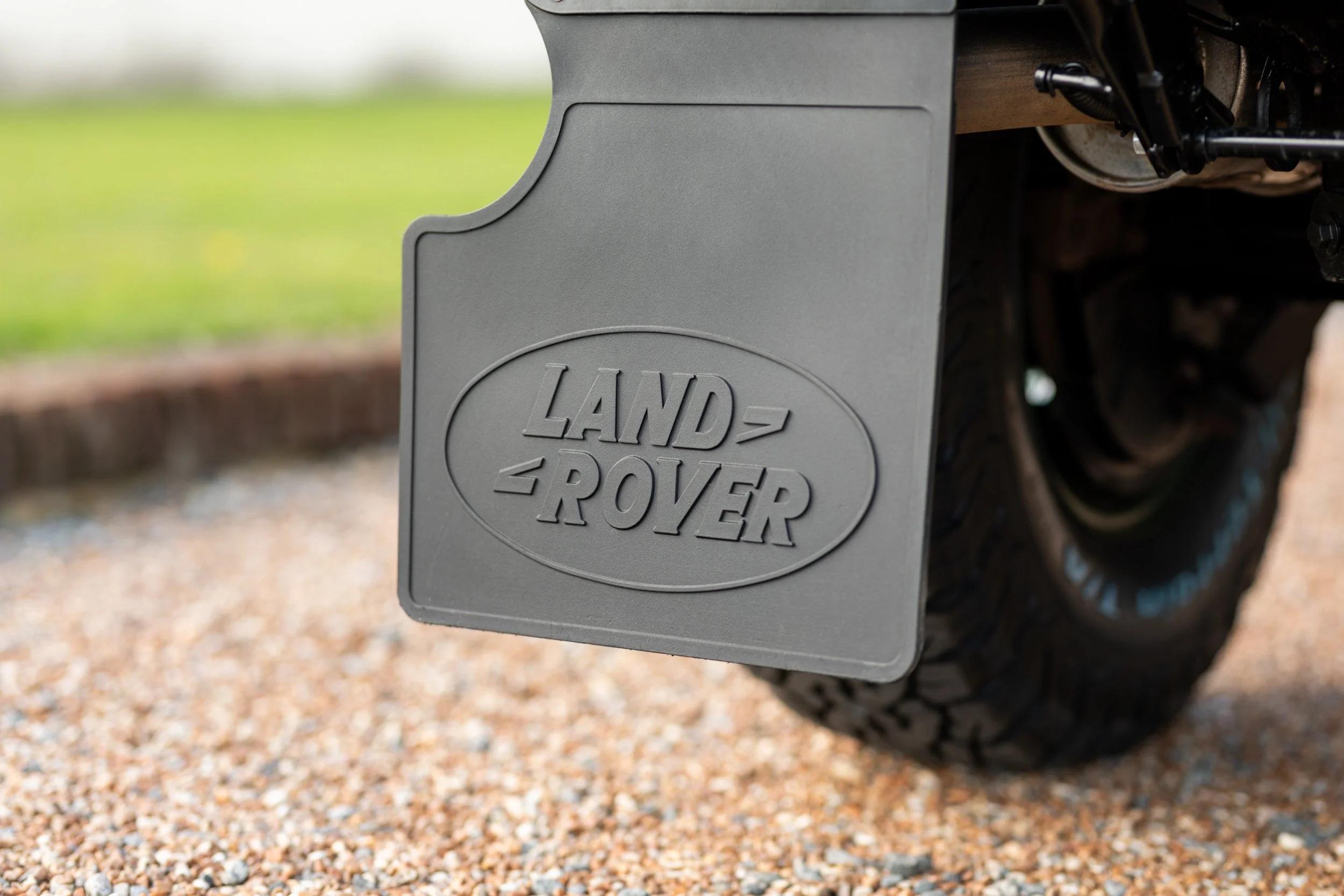 2000 Land Rover Defender 90