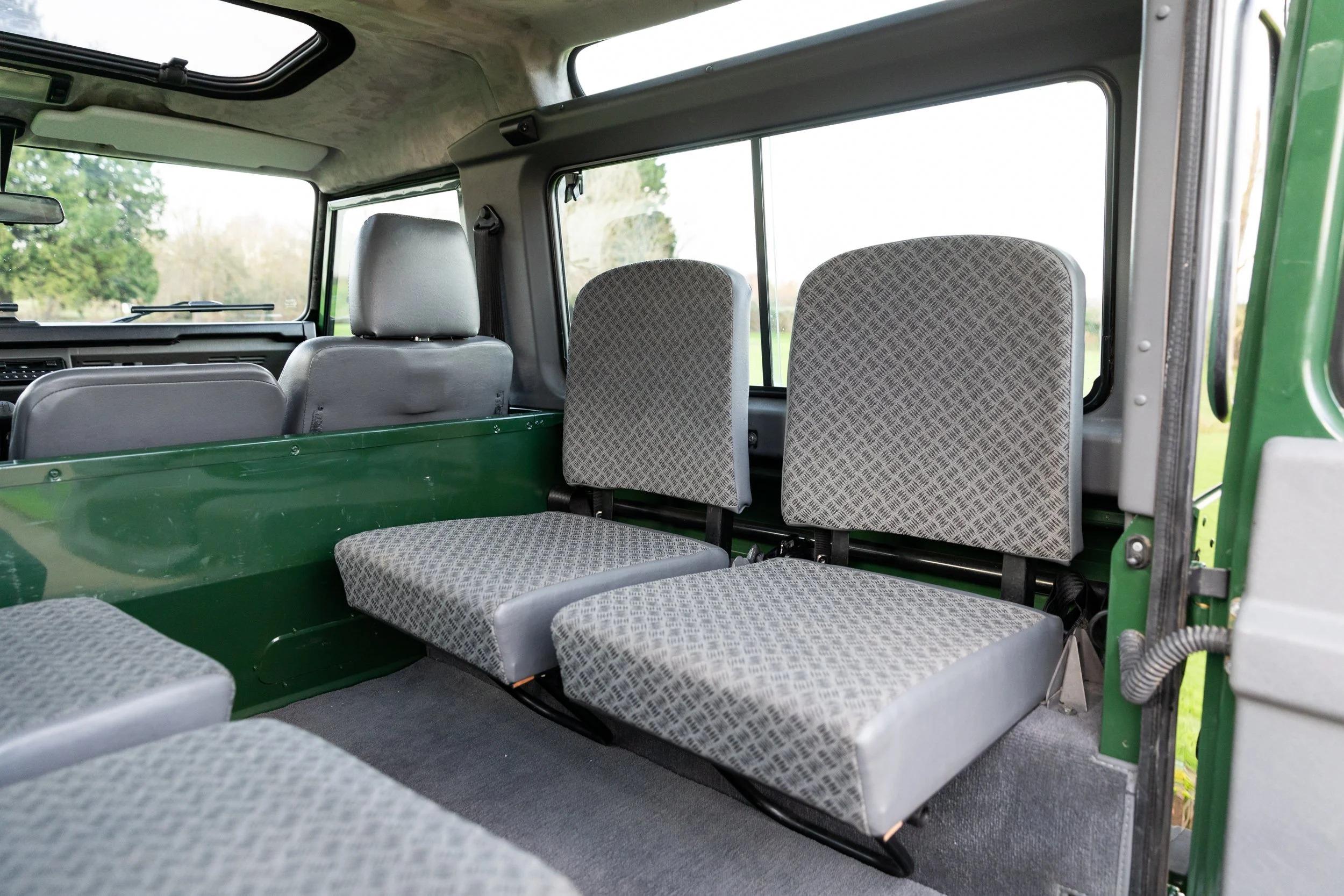 2000 Land Rover Defender 90