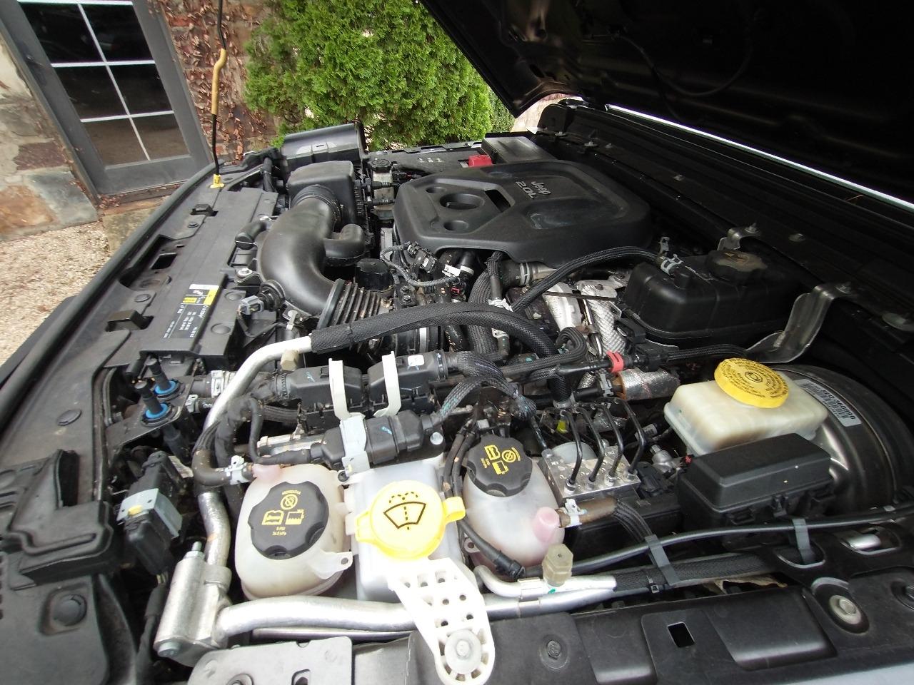 2018 Jeep Wrangler Unlimited Sport  S