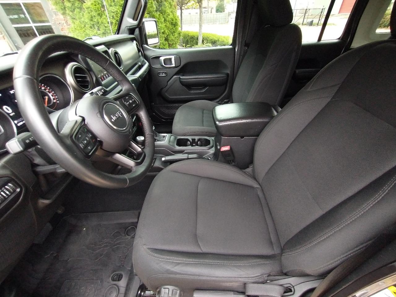 2018 Jeep Wrangler Unlimited Sport  S