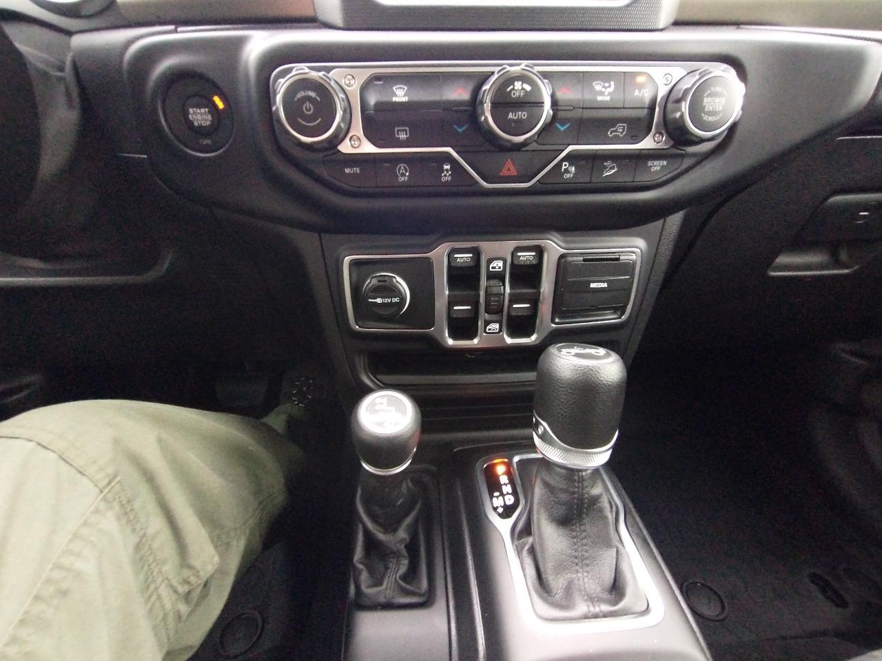 2018 Jeep Wrangler Unlimited Sport  S