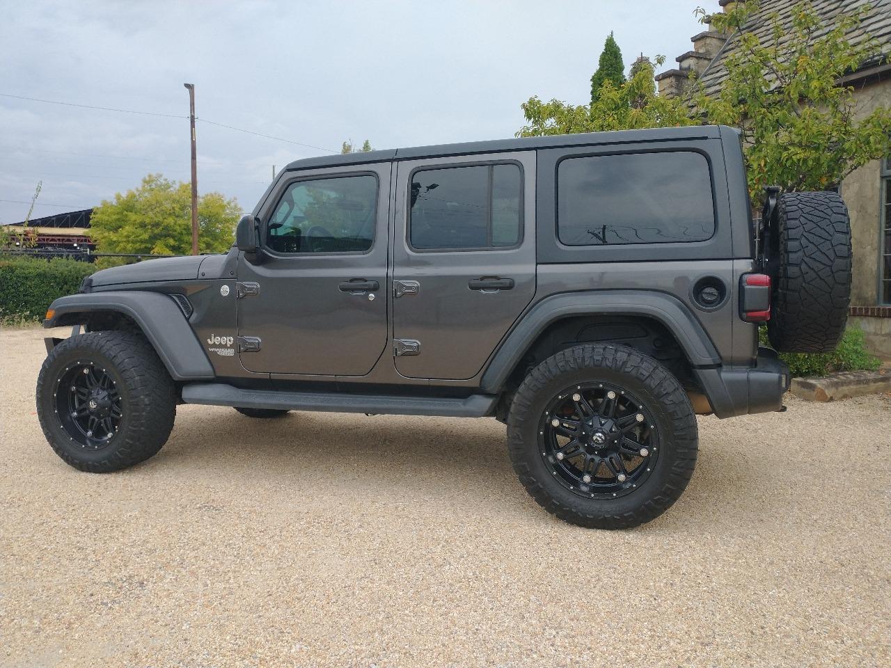 2018 Jeep Wrangler Unlimited Sport  S