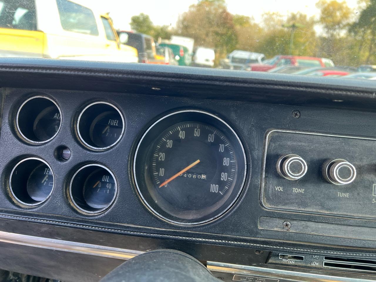 1975 Dodge W100 Power Wagon Adventurer