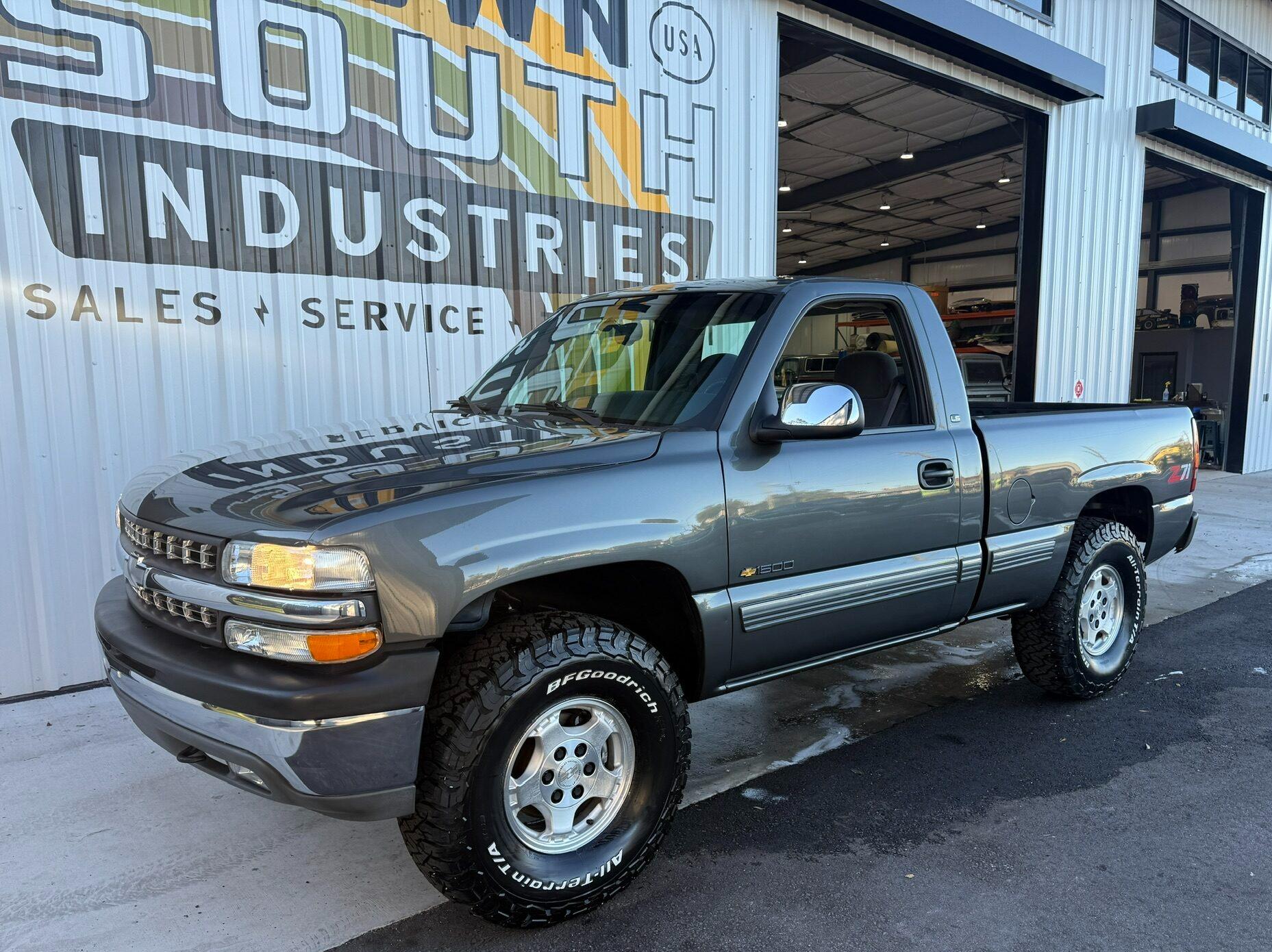 1999 Chevrolet Silverado K1500 - 3