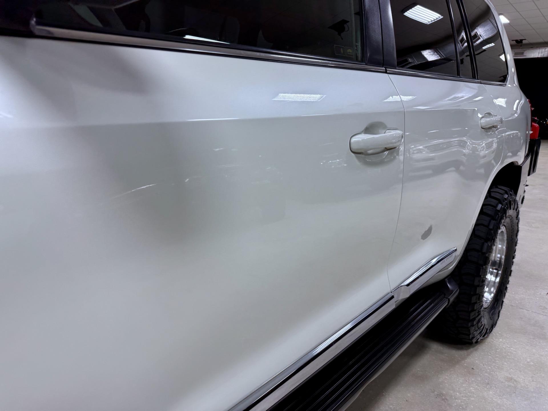 2017 Toyota Land Cruiser