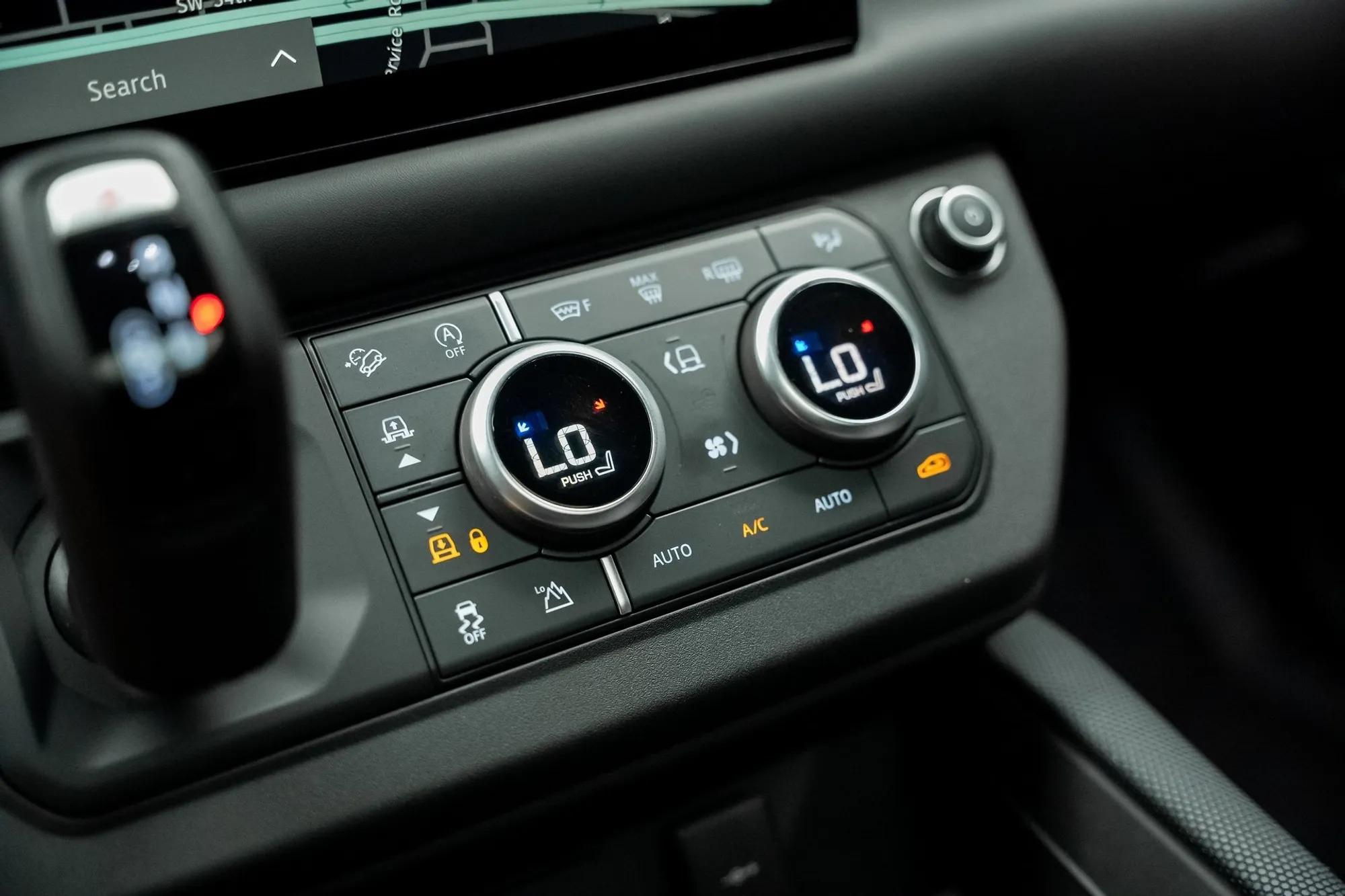 2024 Land Rover Defender 110 Carpathian Edition