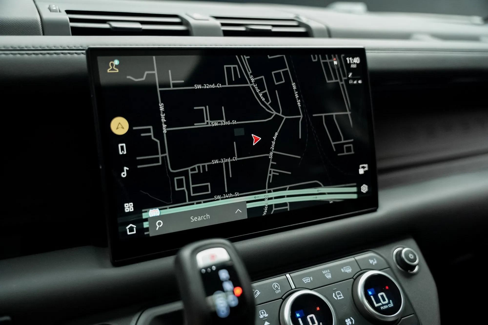 2024 Land Rover Defender 110 Carpathian Edition