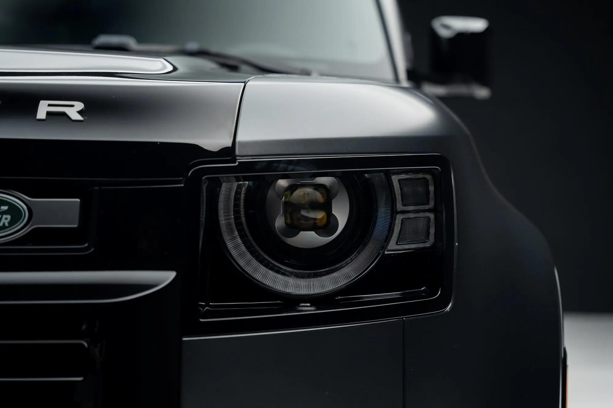 2024 Land Rover Defender 110 Carpathian Edition