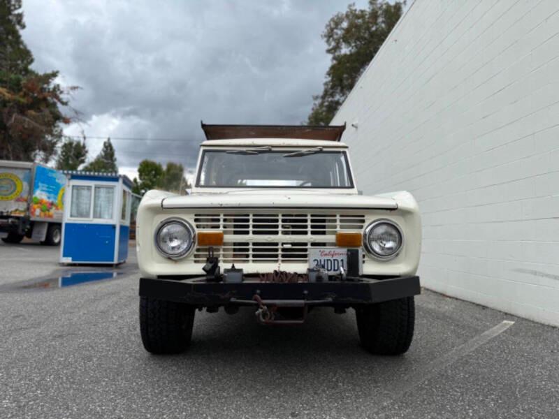 1970 Ford Bronco - 3