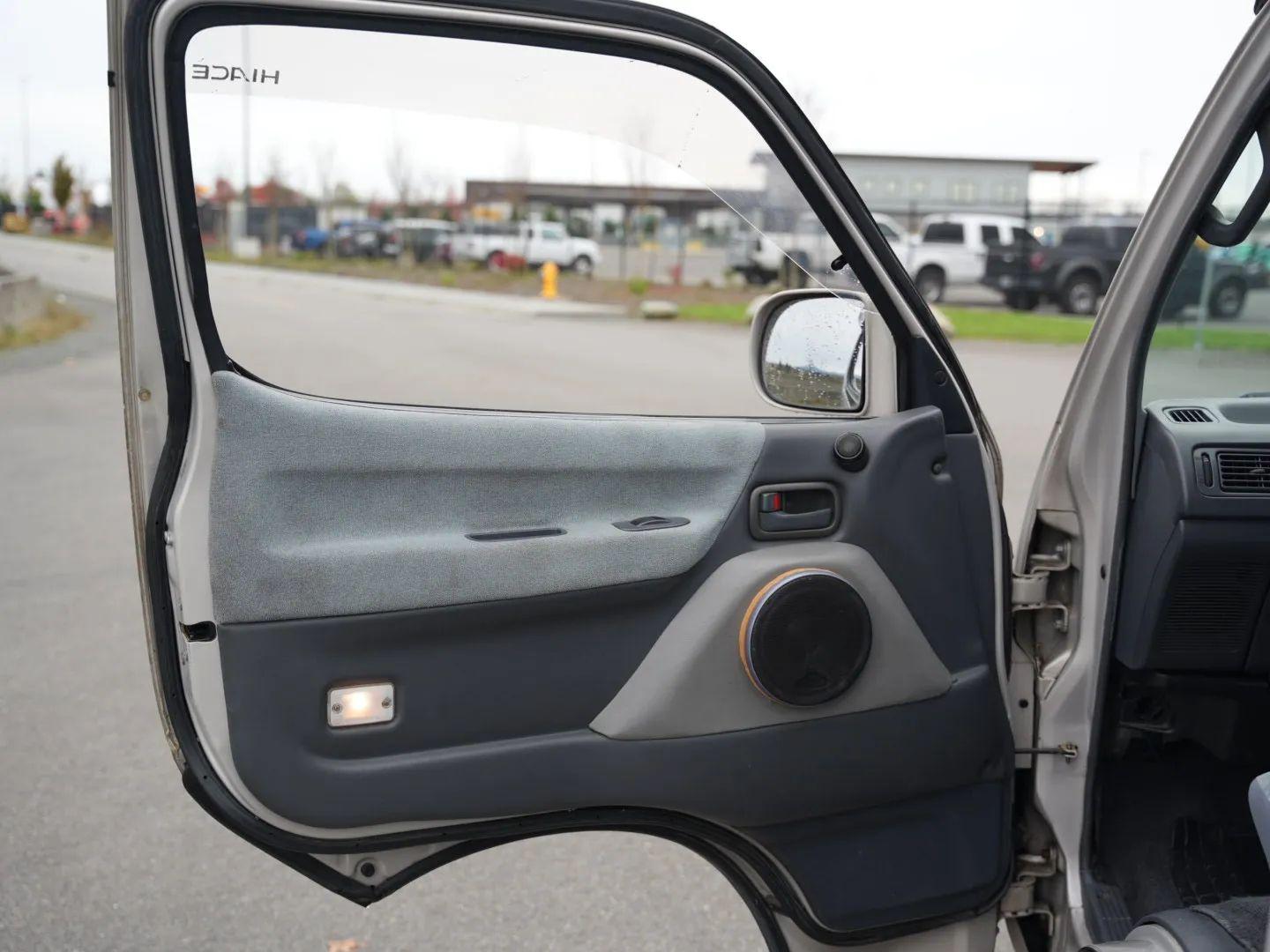 1996 Toyota HiAce Camper