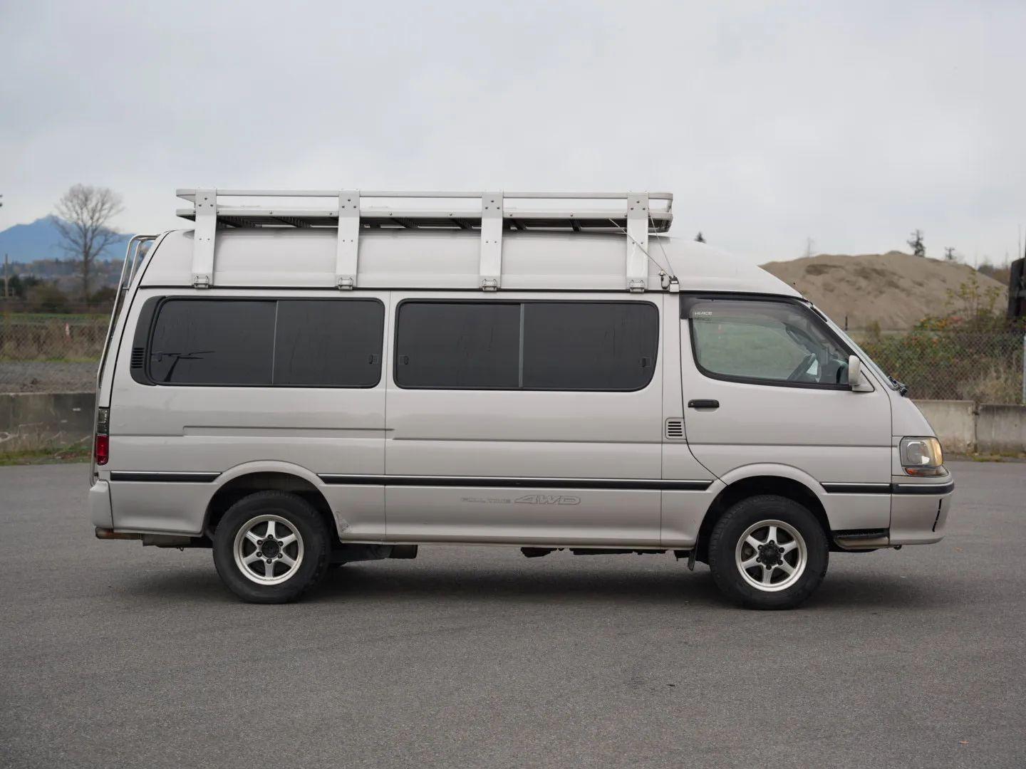 1996 Toyota HiAce Camper - 5