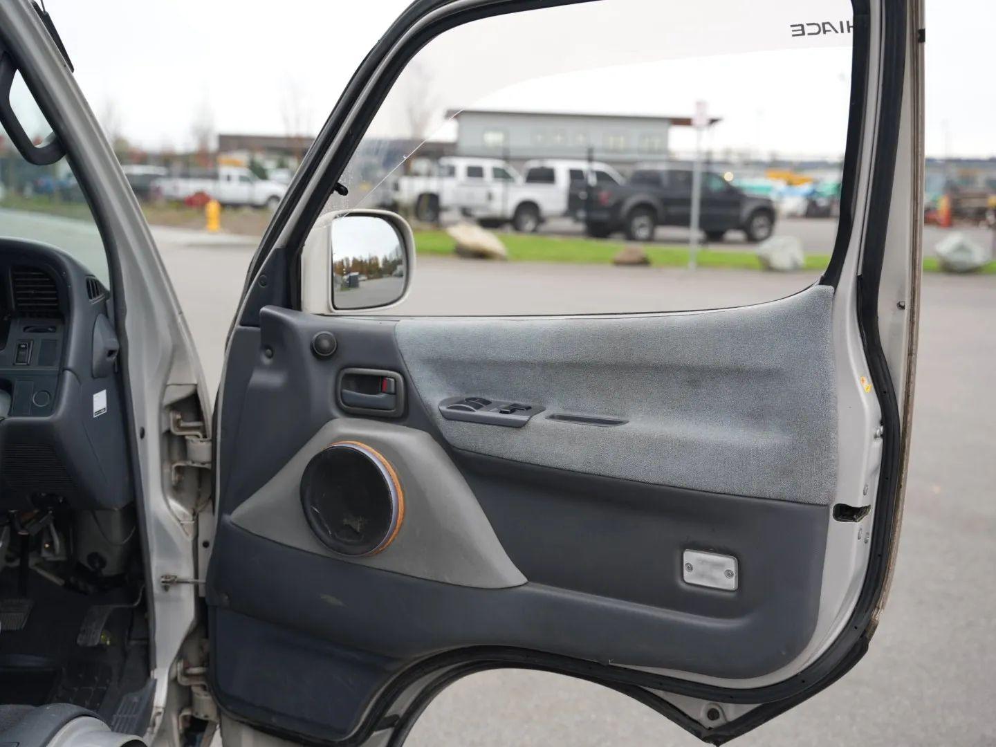 1996 Toyota HiAce Camper